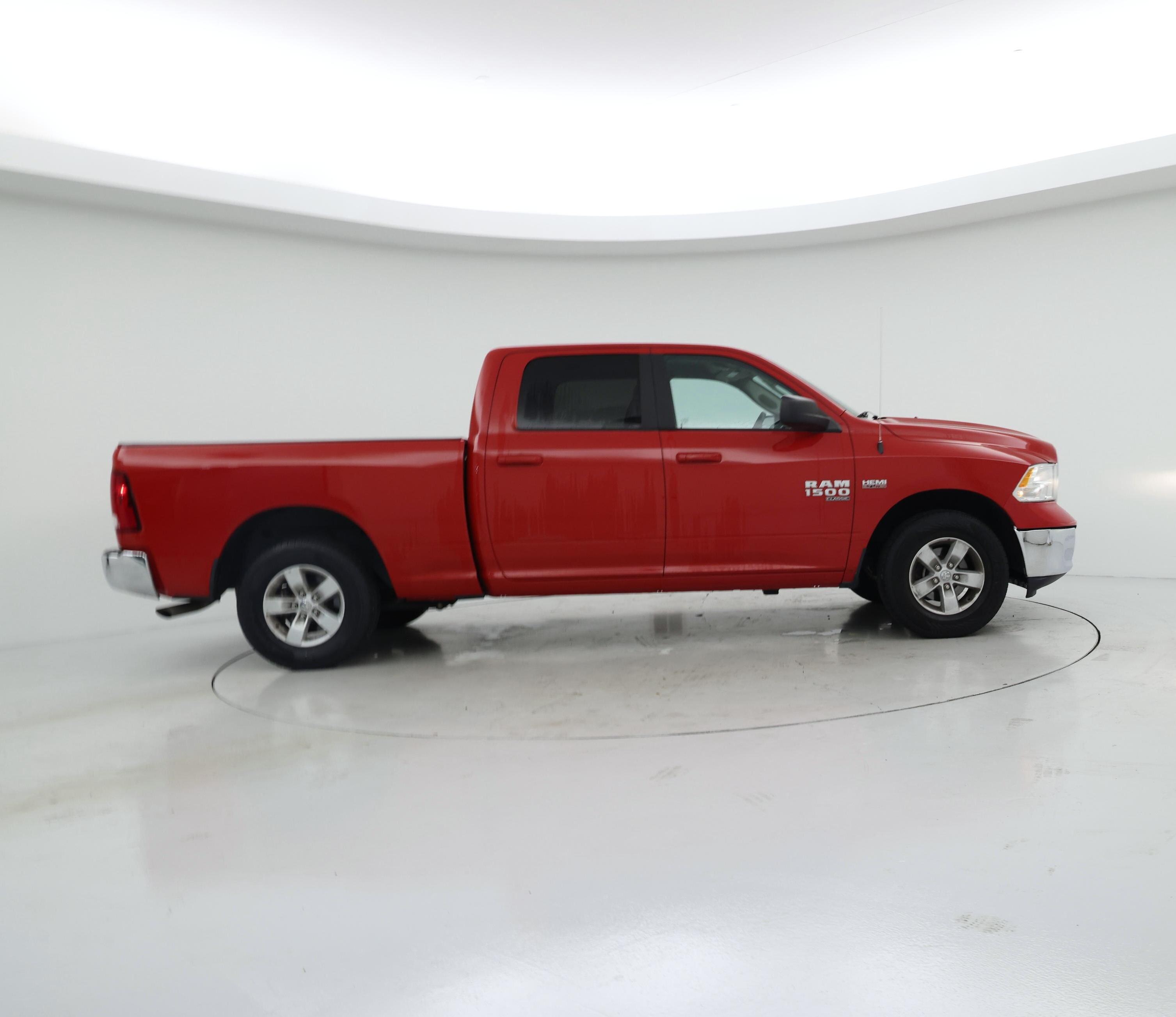 Thumbnail: 2020 RAM 1500 Classic - 7