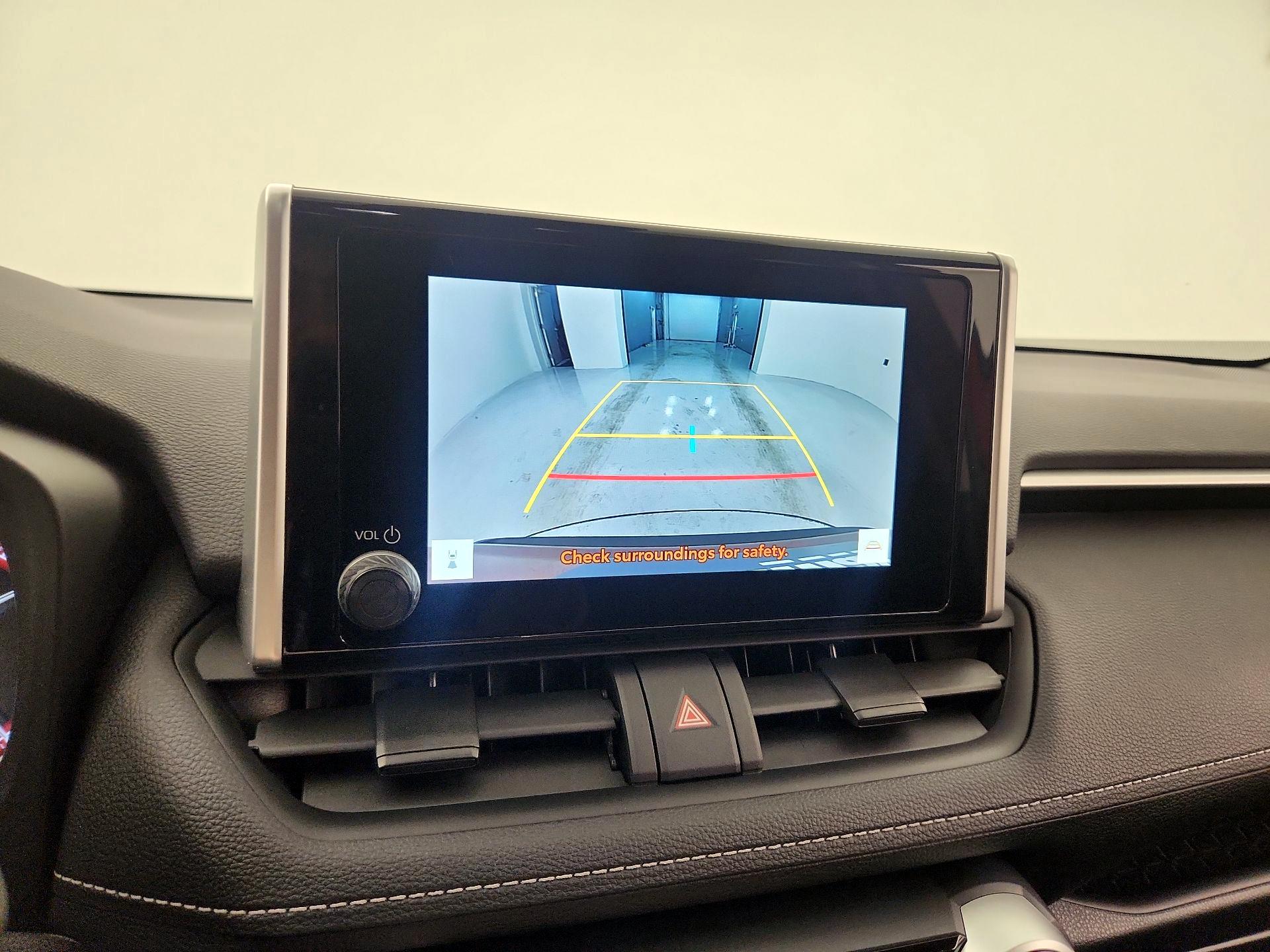 Thumbnail: 2025 Toyota RAV4 - 15