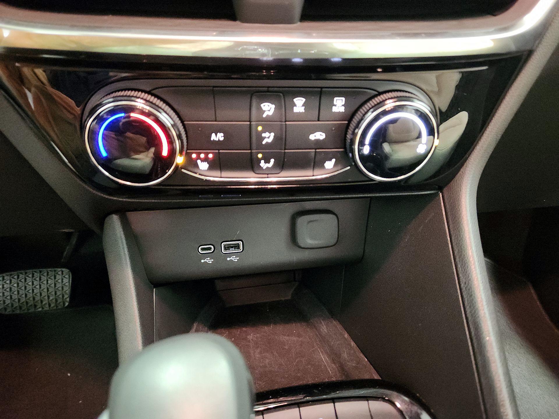 Thumbnail: 2024 Buick Encore GX - 16