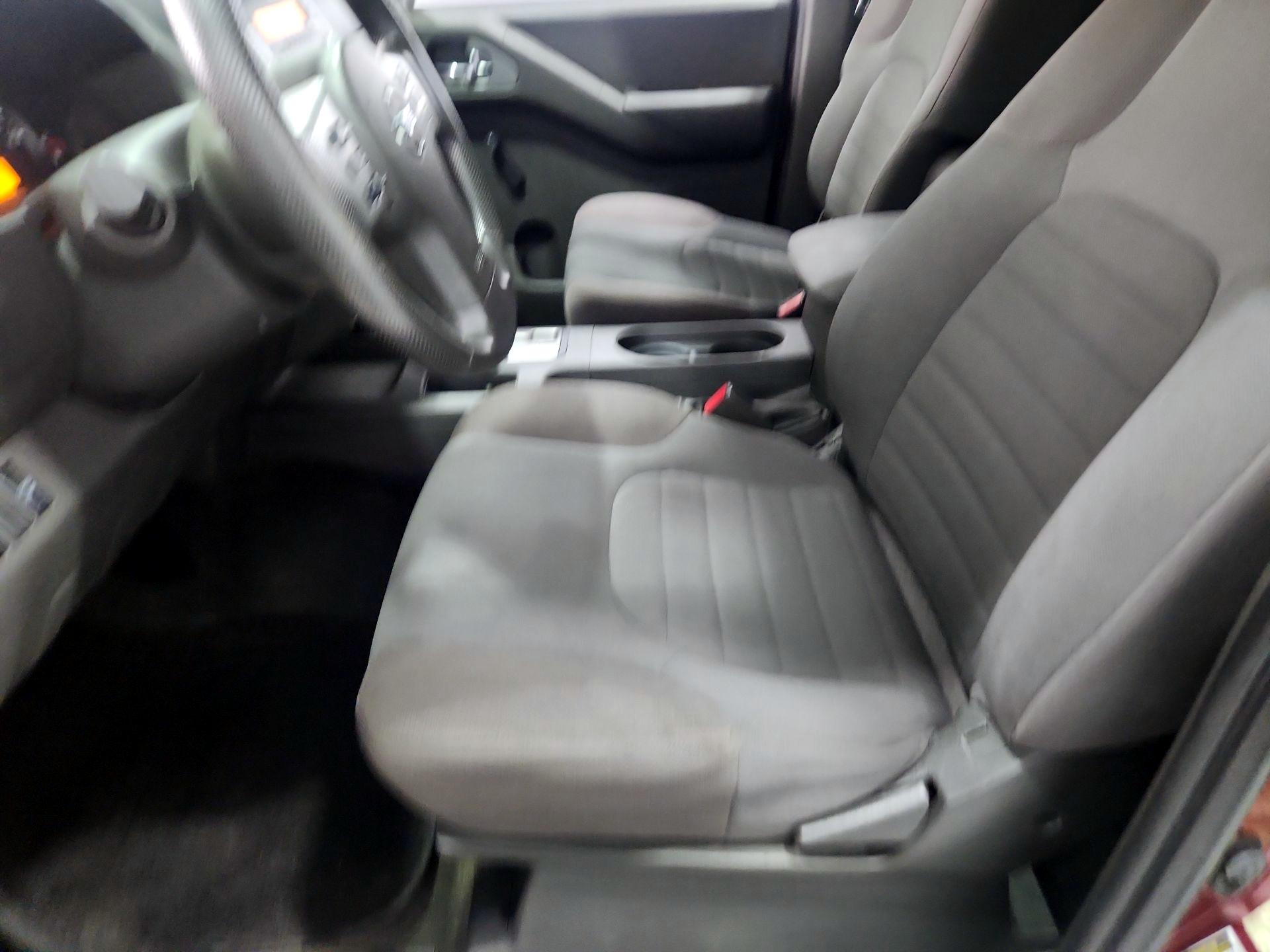 Thumbnail: 2014 Nissan Frontier - 11