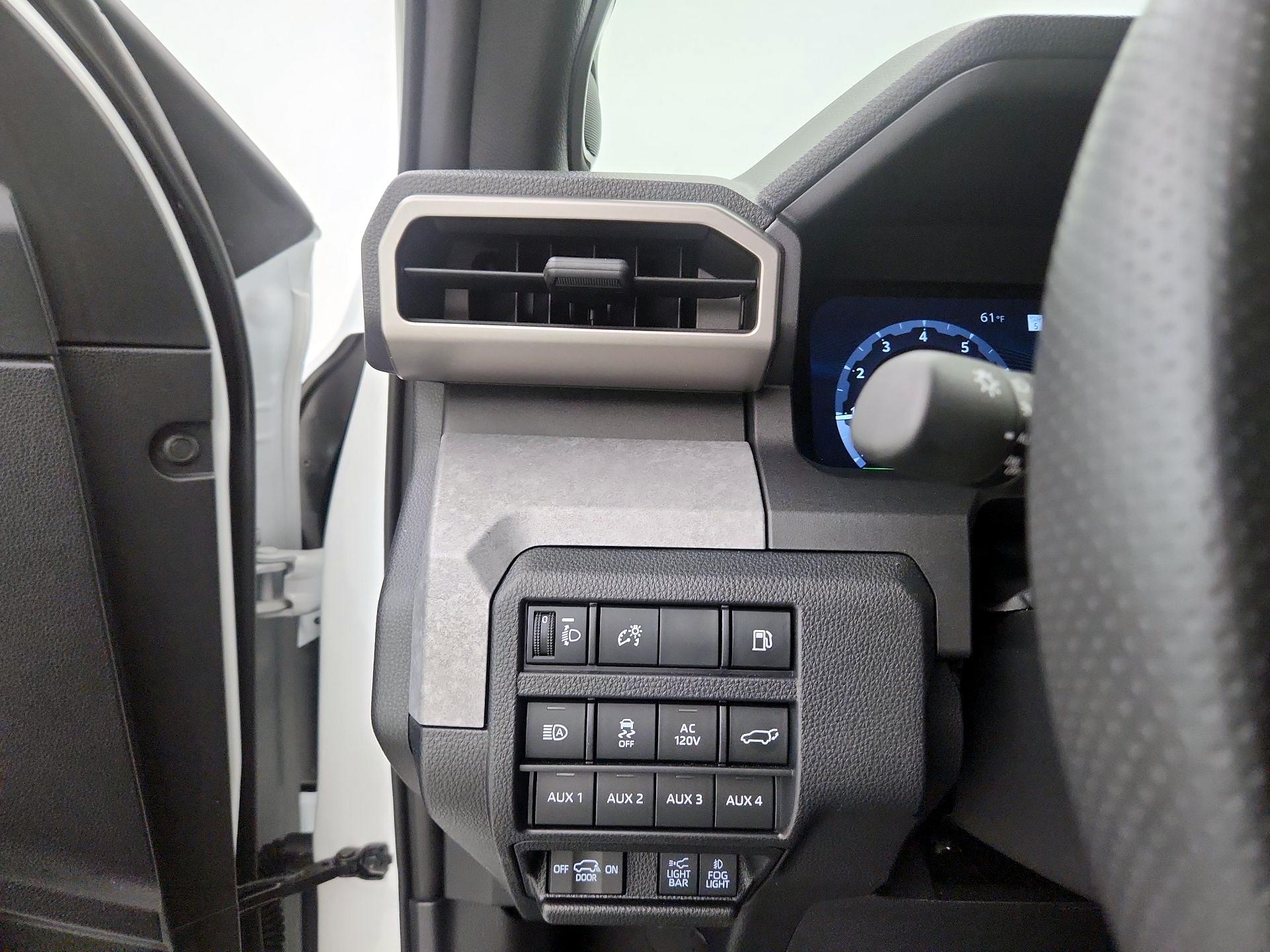 Thumbnail: 2025 Toyota 4Runner - 13