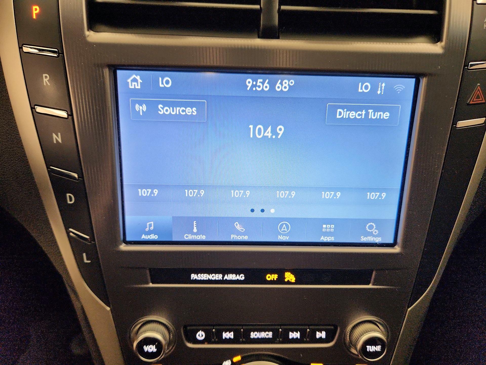 Thumbnail: 2020 Lincoln MKZ - 16