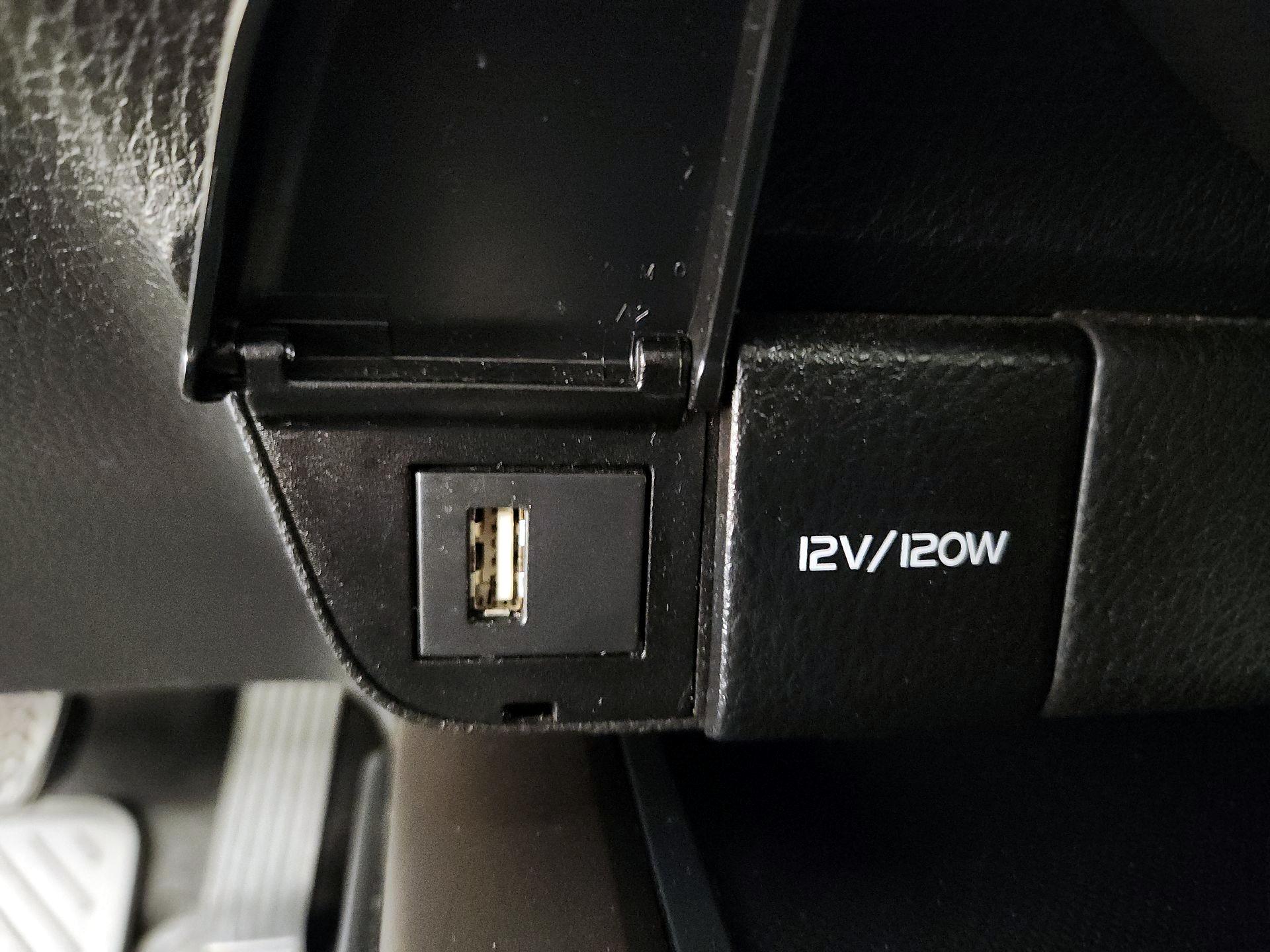 Thumbnail: 2021 Toyota Camry - 18