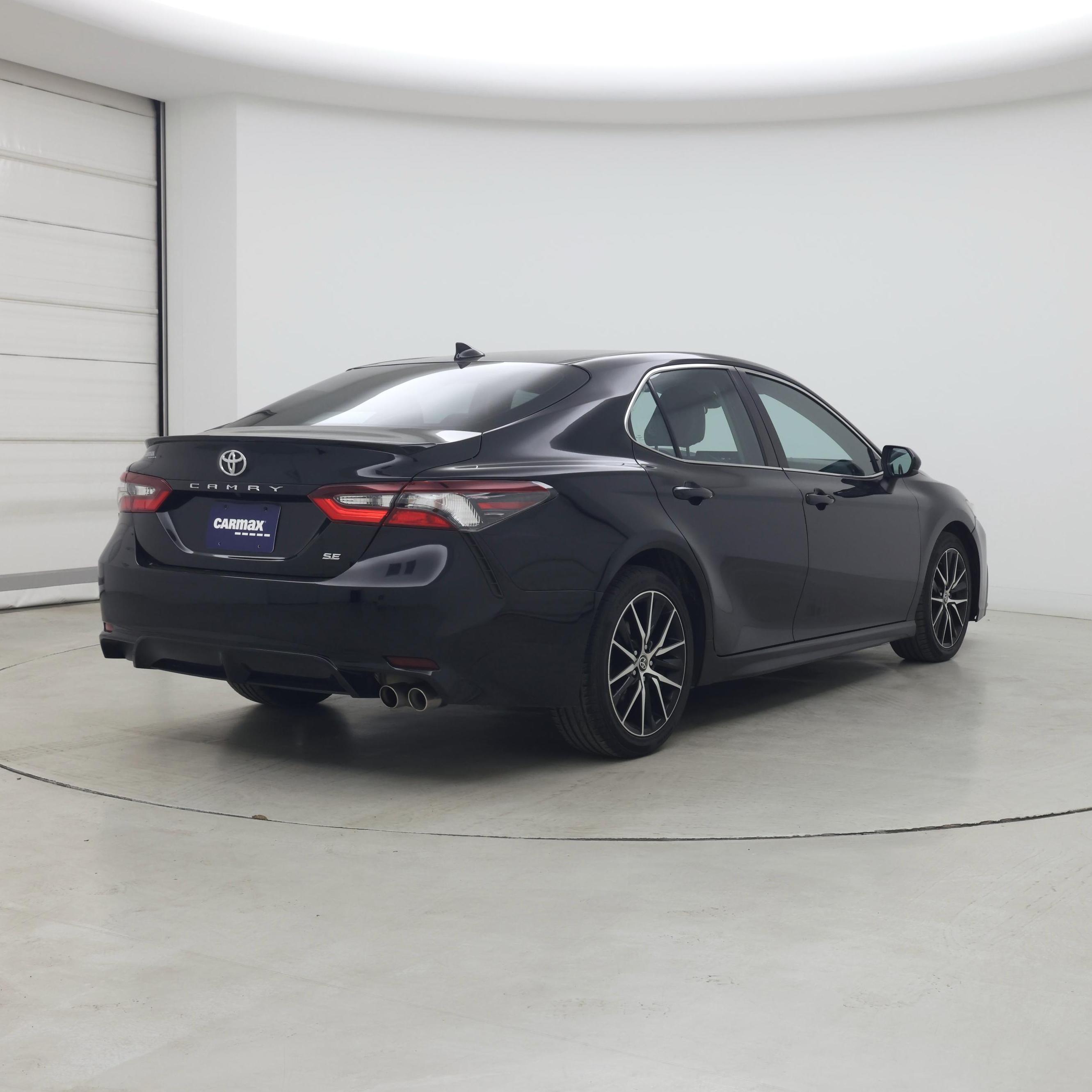 Thumbnail: 2021 Toyota Camry - 8