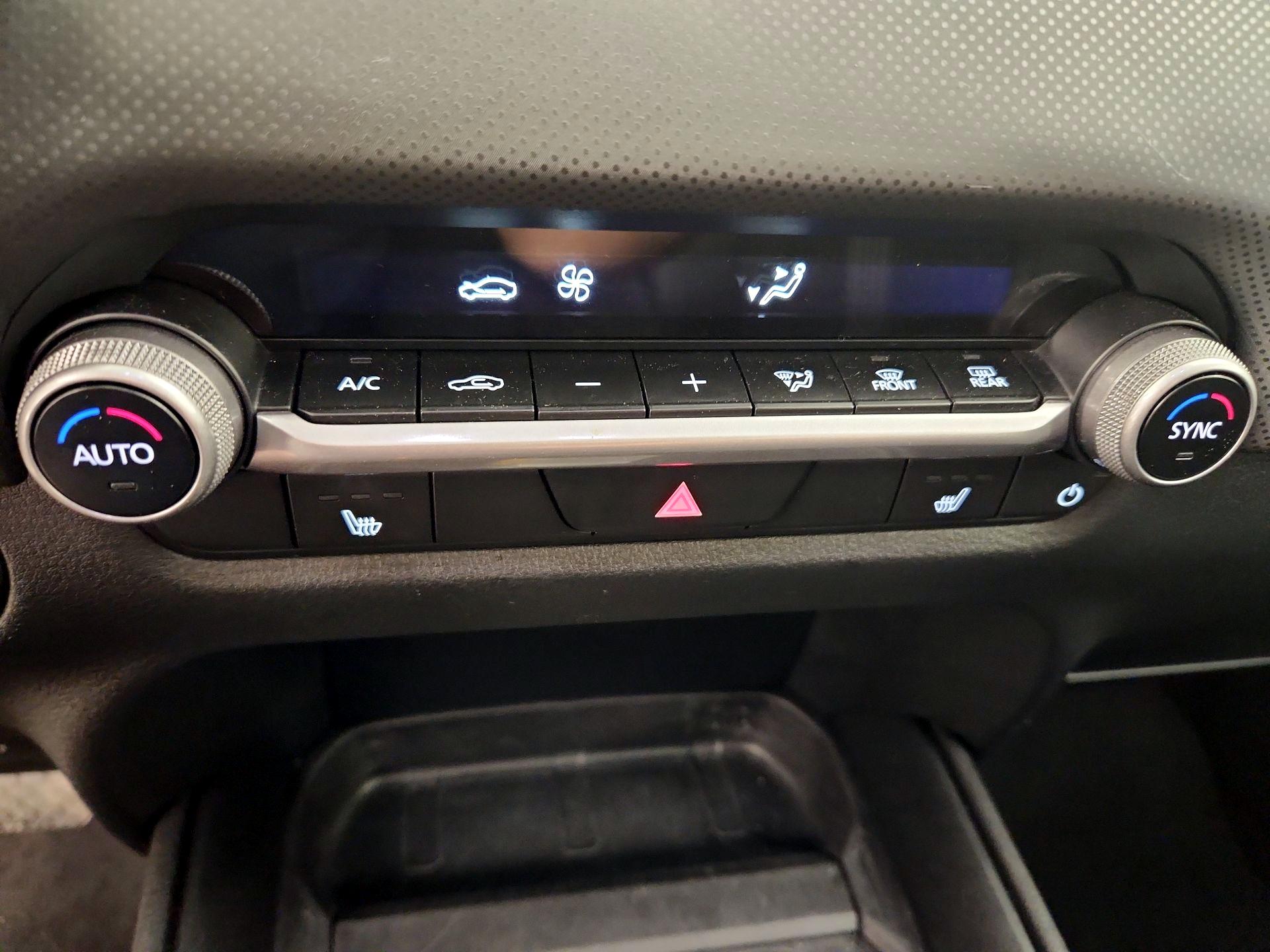 Thumbnail: 2025 Mazda CX-50 - 16