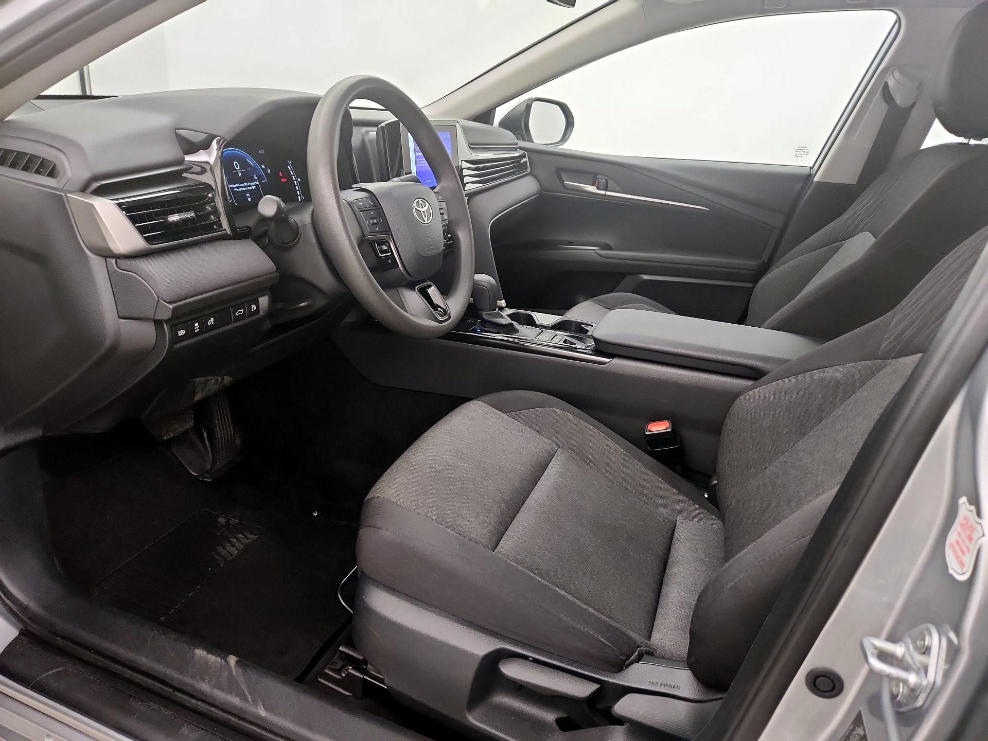 Thumbnail: 2025 Toyota Camry - 9