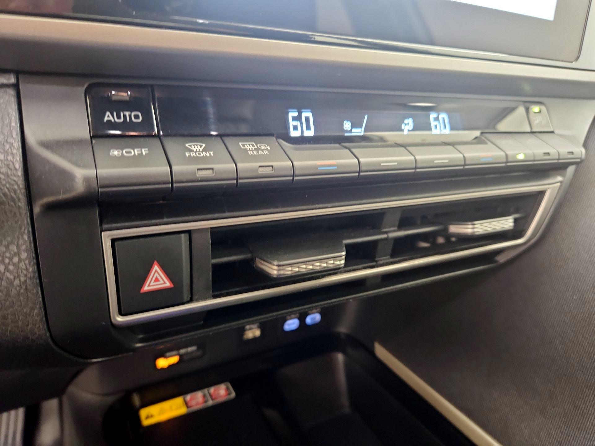 Thumbnail: 2025 Toyota Camry - 15