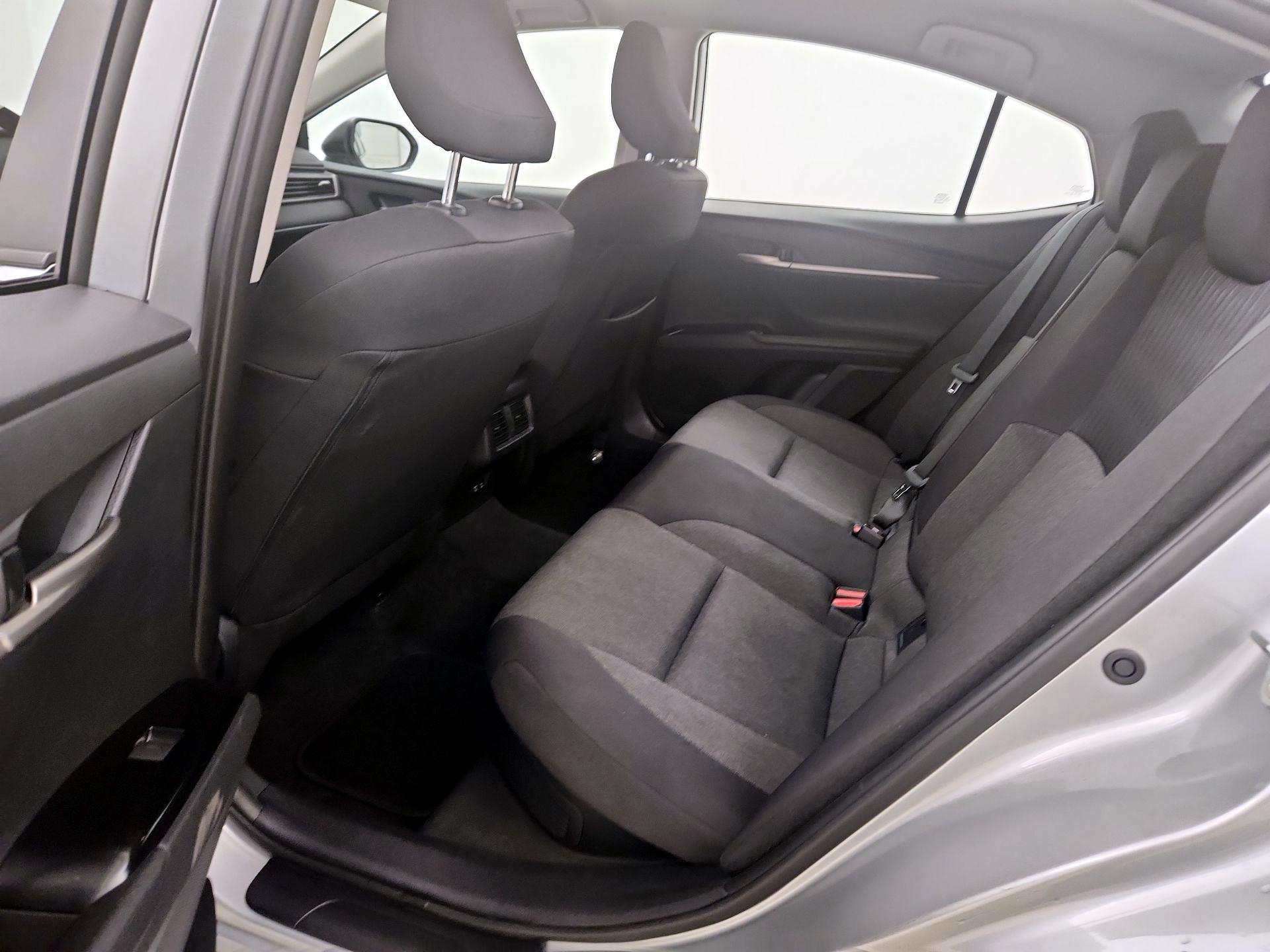 Thumbnail: 2025 Toyota Camry - 18