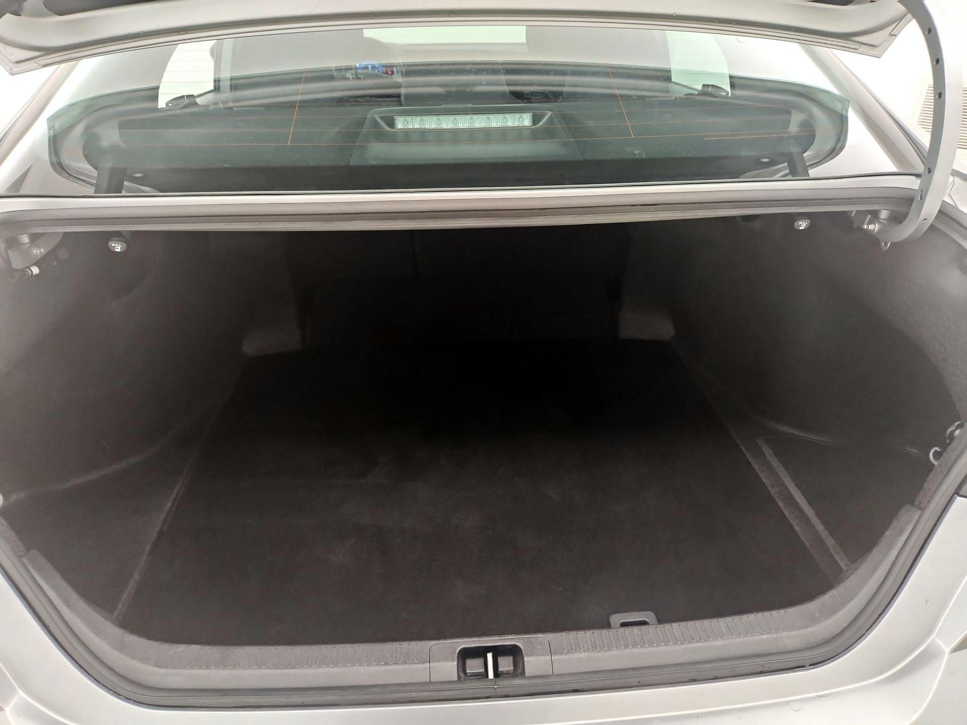 Thumbnail: 2025 Toyota Camry - 19