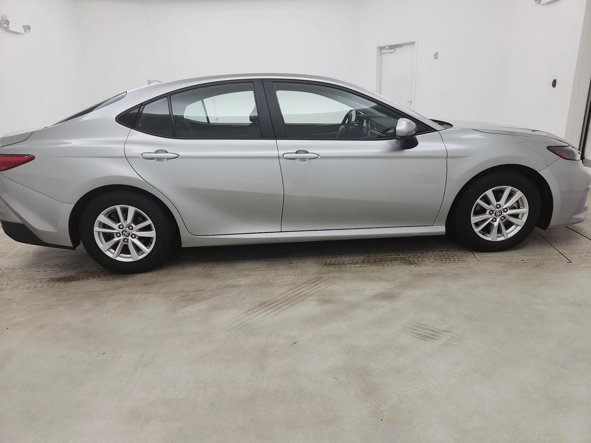 Thumbnail: 2025 Toyota Camry - 4