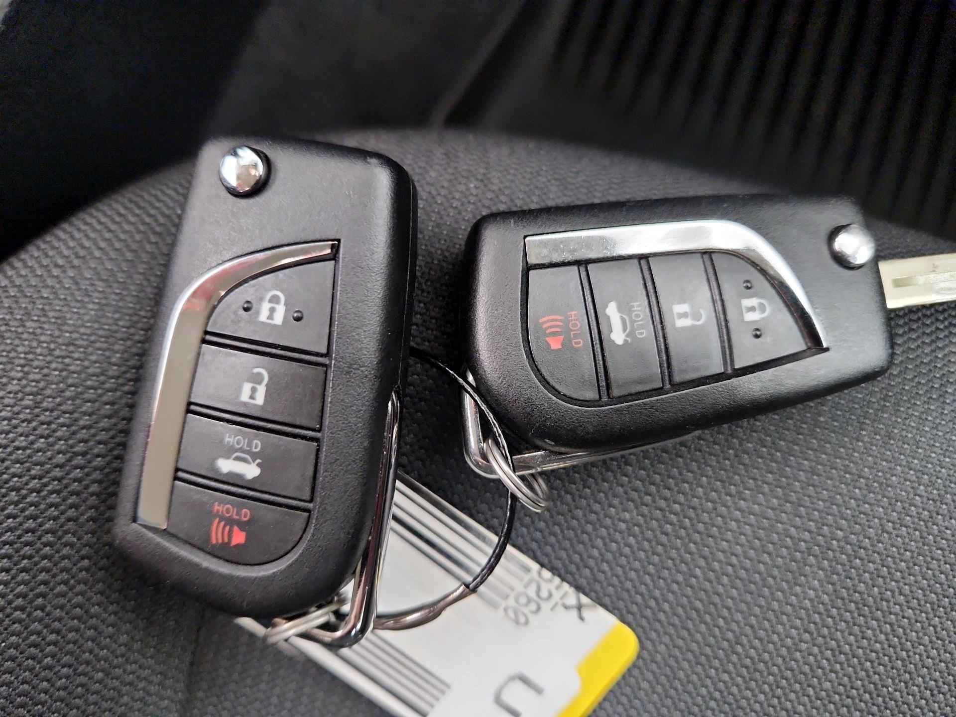 Thumbnail: 2022 Toyota Corolla - 20