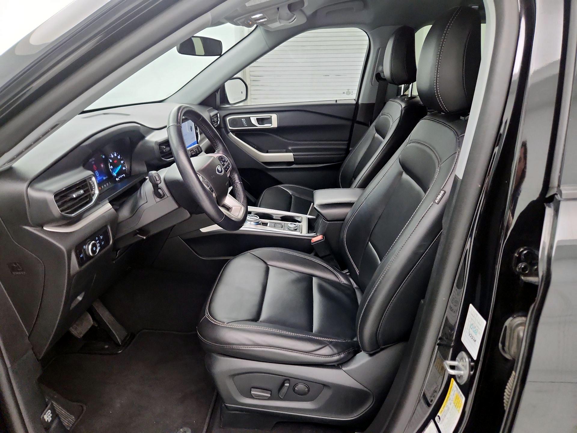 Thumbnail: 2023 Ford Explorer - 11