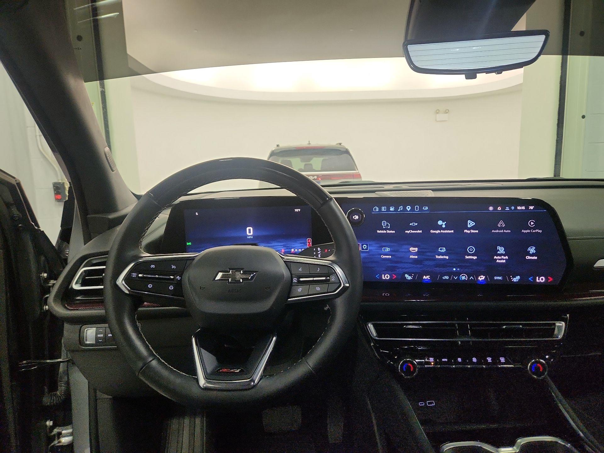 Thumbnail: 2025 Chevrolet Traverse - 10