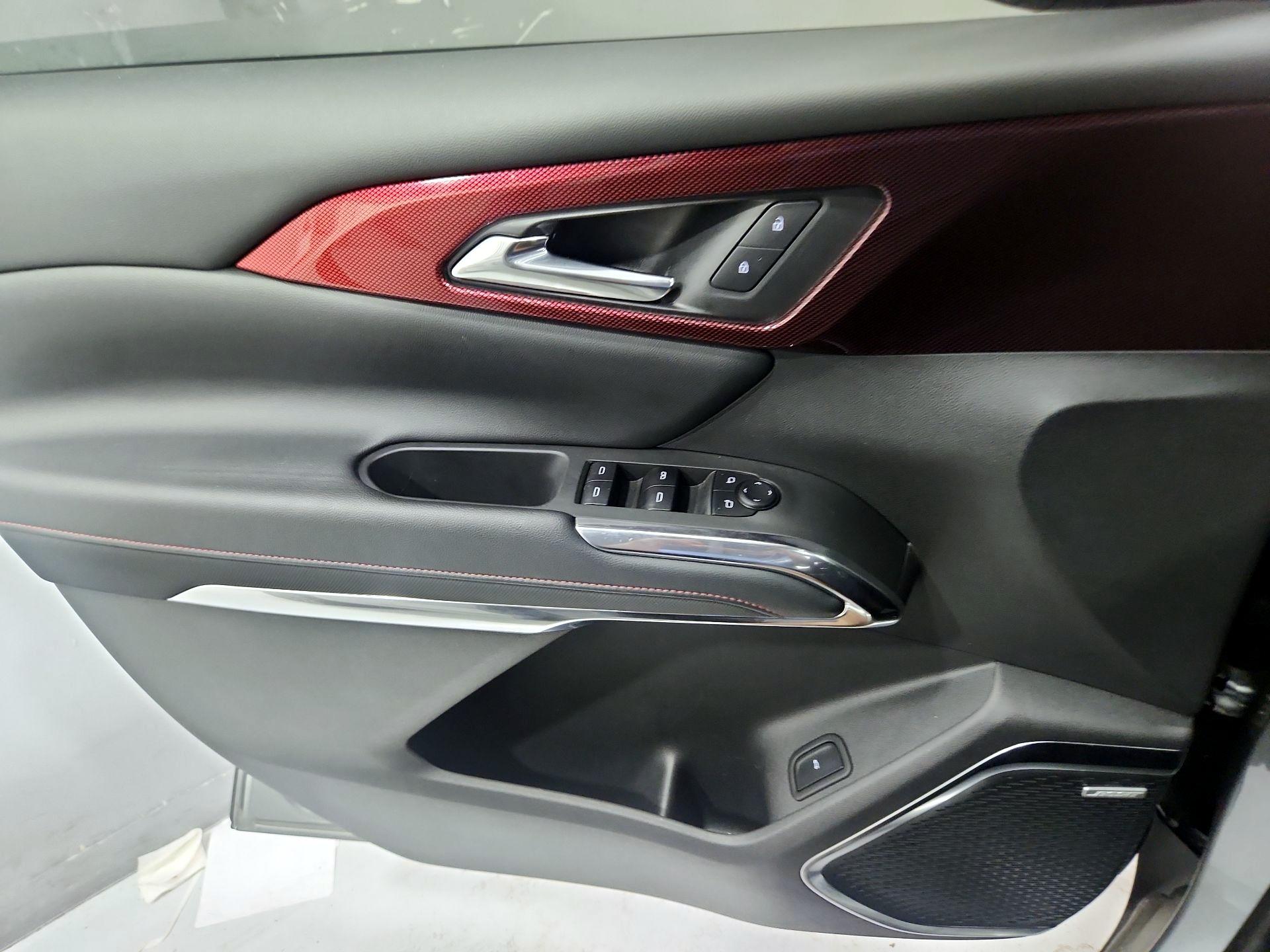 Thumbnail: 2025 Chevrolet Traverse - 12