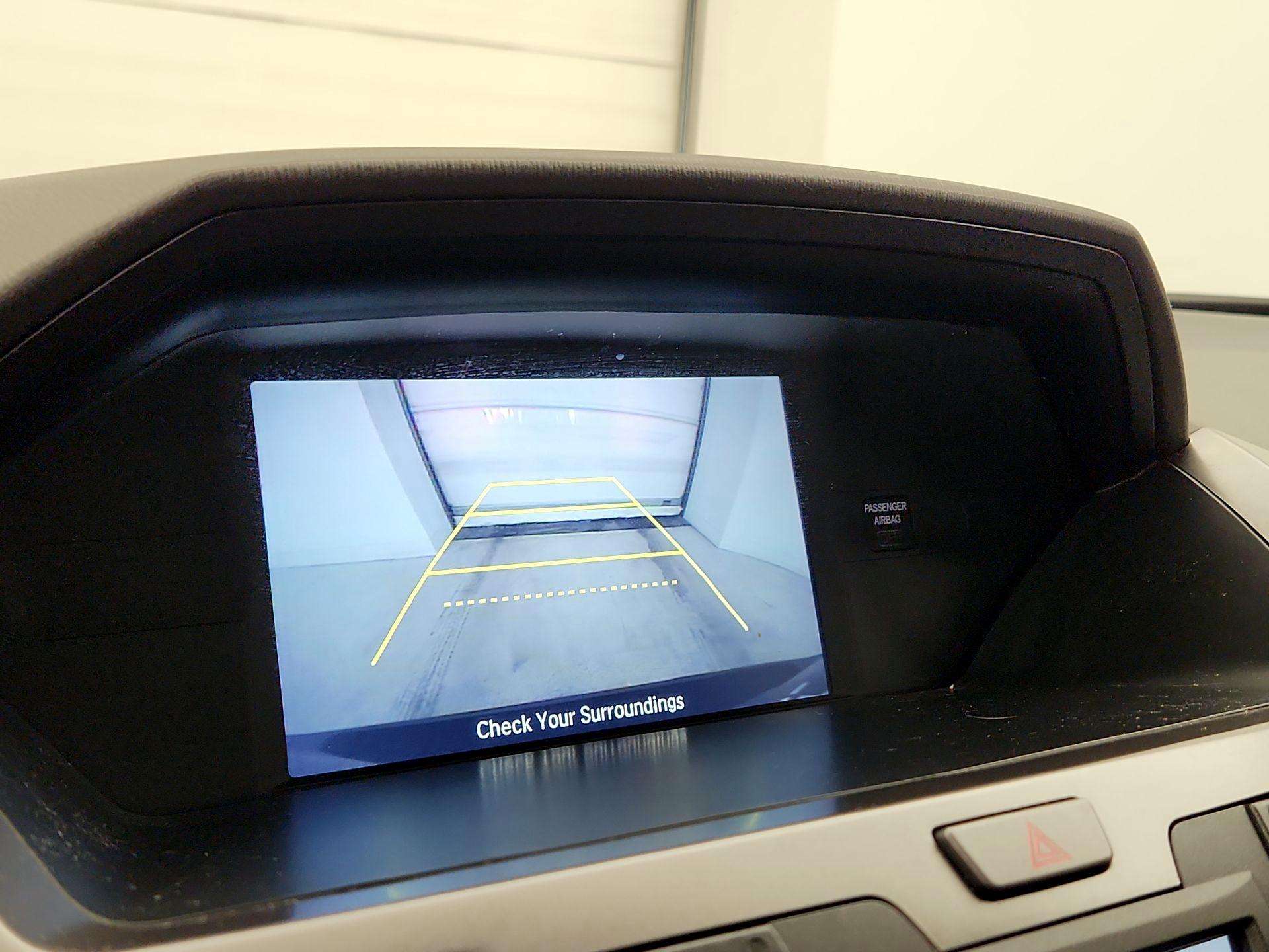 Thumbnail: 2015 Honda Odyssey - 12