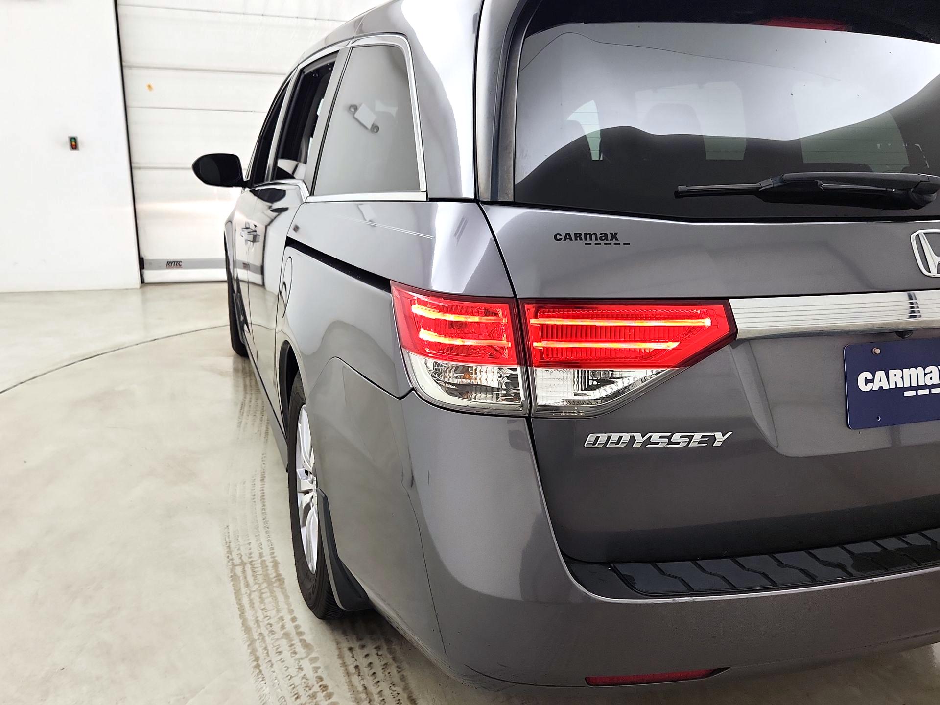Thumbnail: 2015 Honda Odyssey - 7