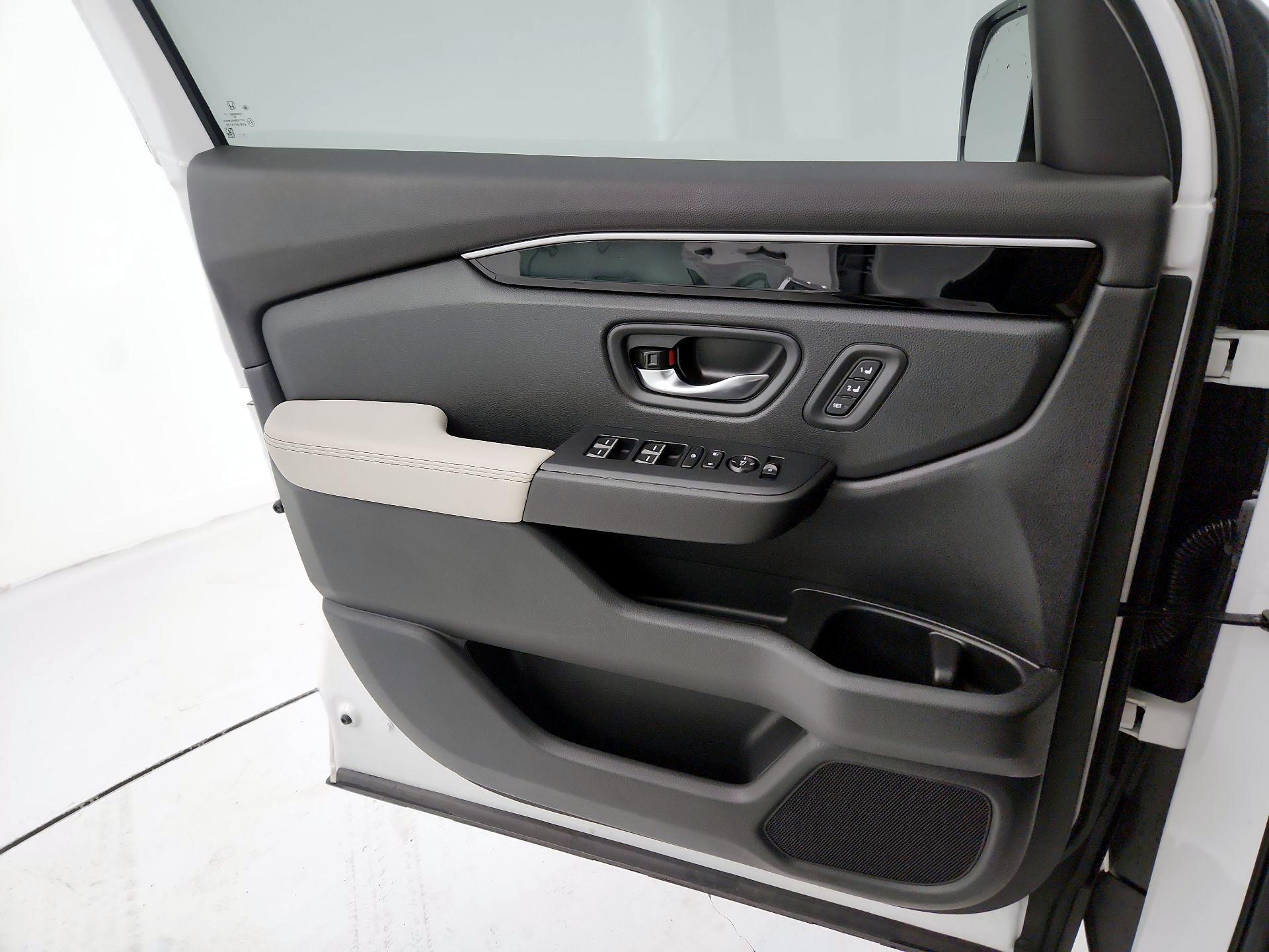 Thumbnail: 2026 Honda Passport - 12