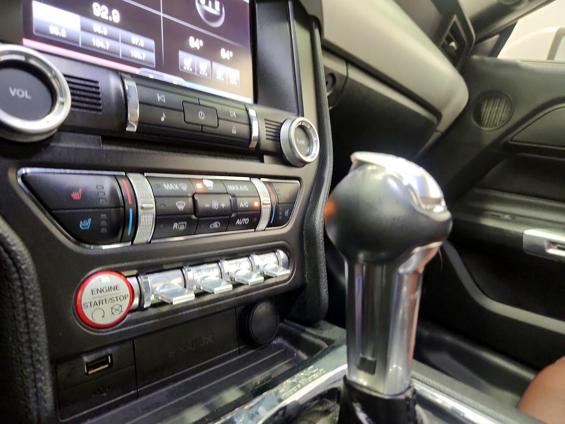 Thumbnail: 2015 Ford Mustang - 16