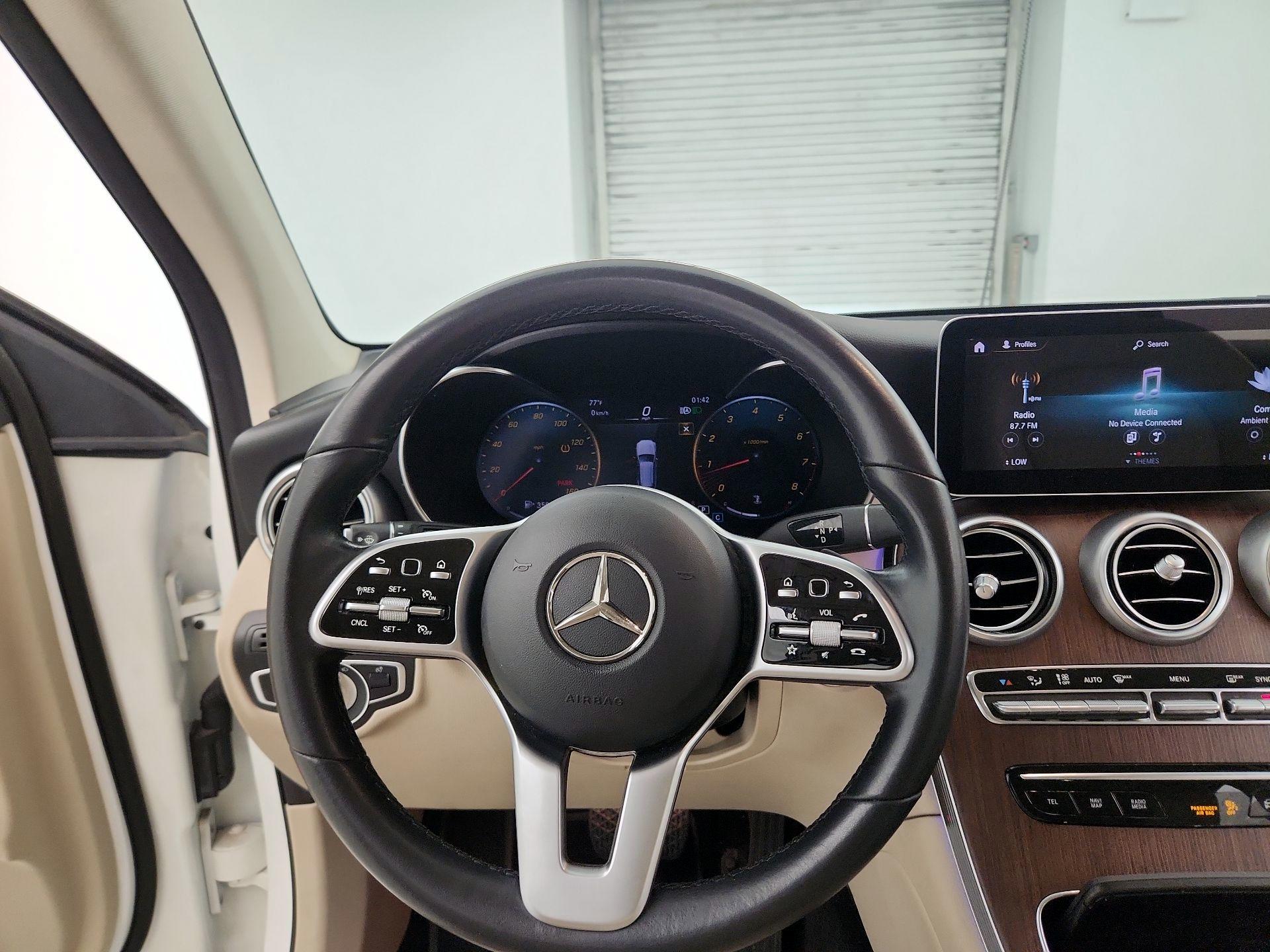 Thumbnail: 2022 Mercedes-Benz GLC - 10