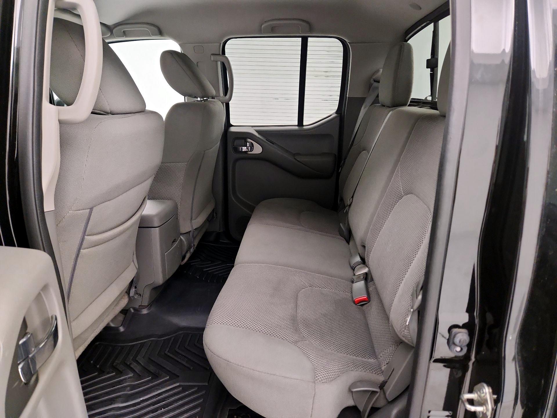 Thumbnail: 2019 Nissan Frontier - 19