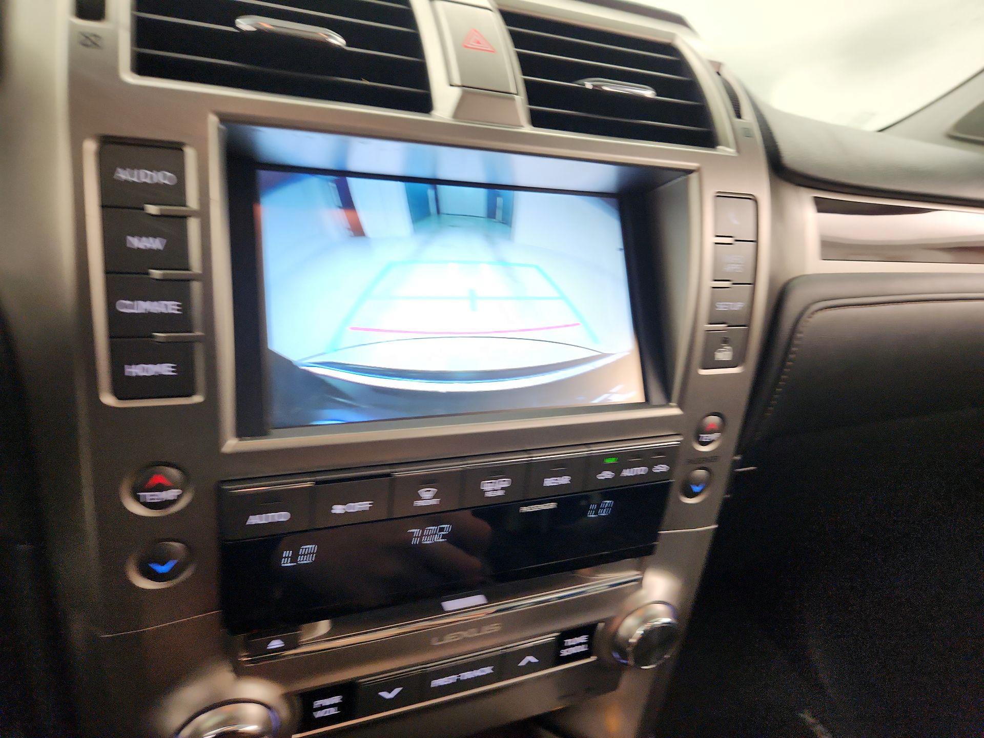 Thumbnail: 2017 Lexus GX - 15