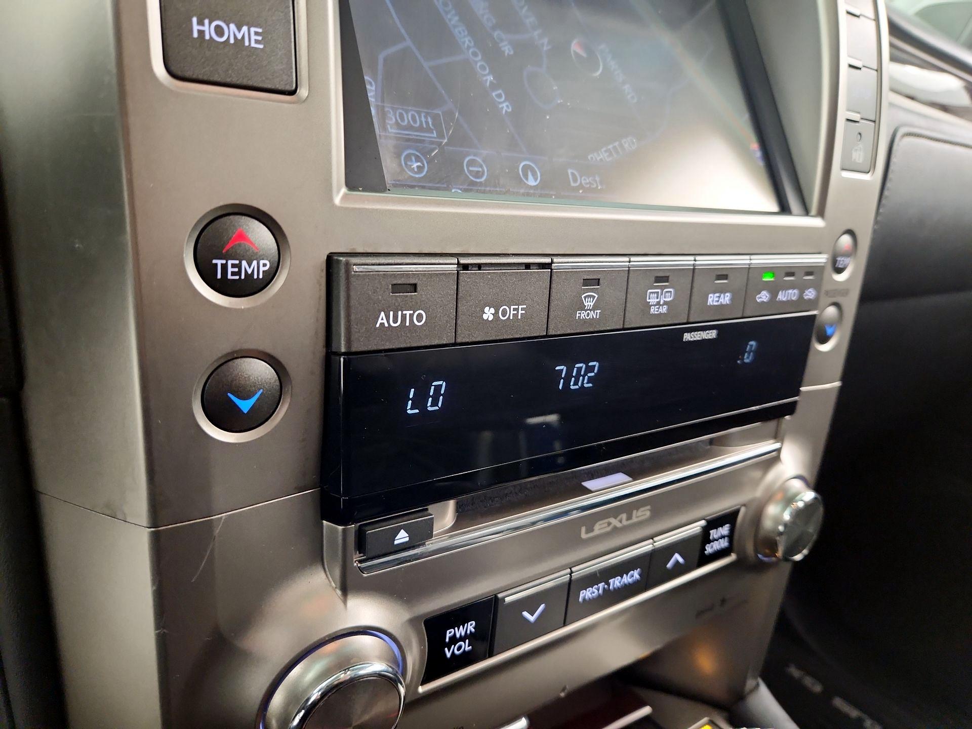 Thumbnail: 2017 Lexus GX - 17