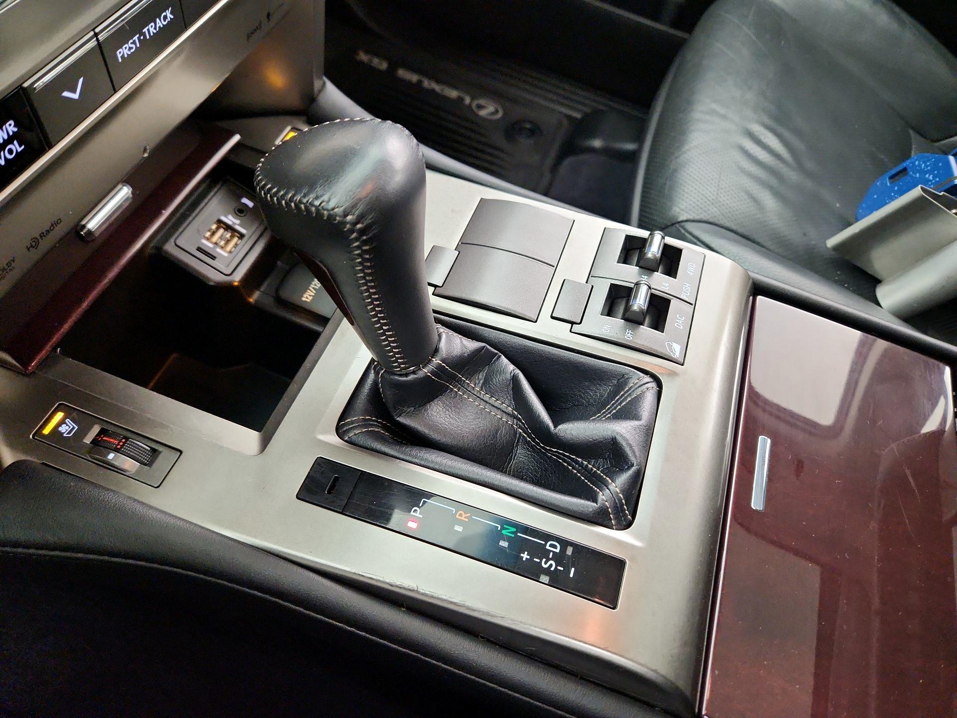 Thumbnail: 2017 Lexus GX - 18