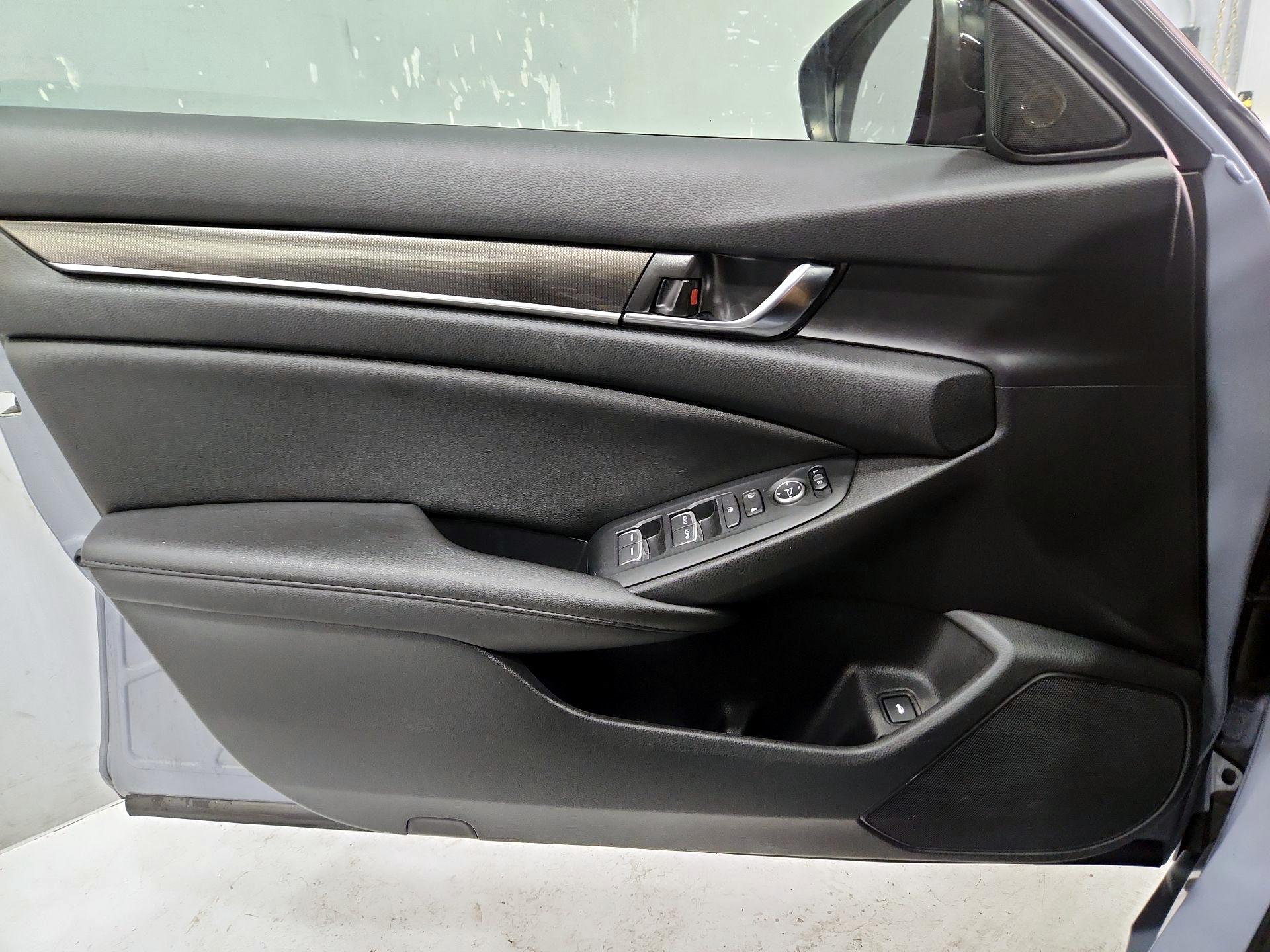 Thumbnail: 2021 Honda Accord - 12