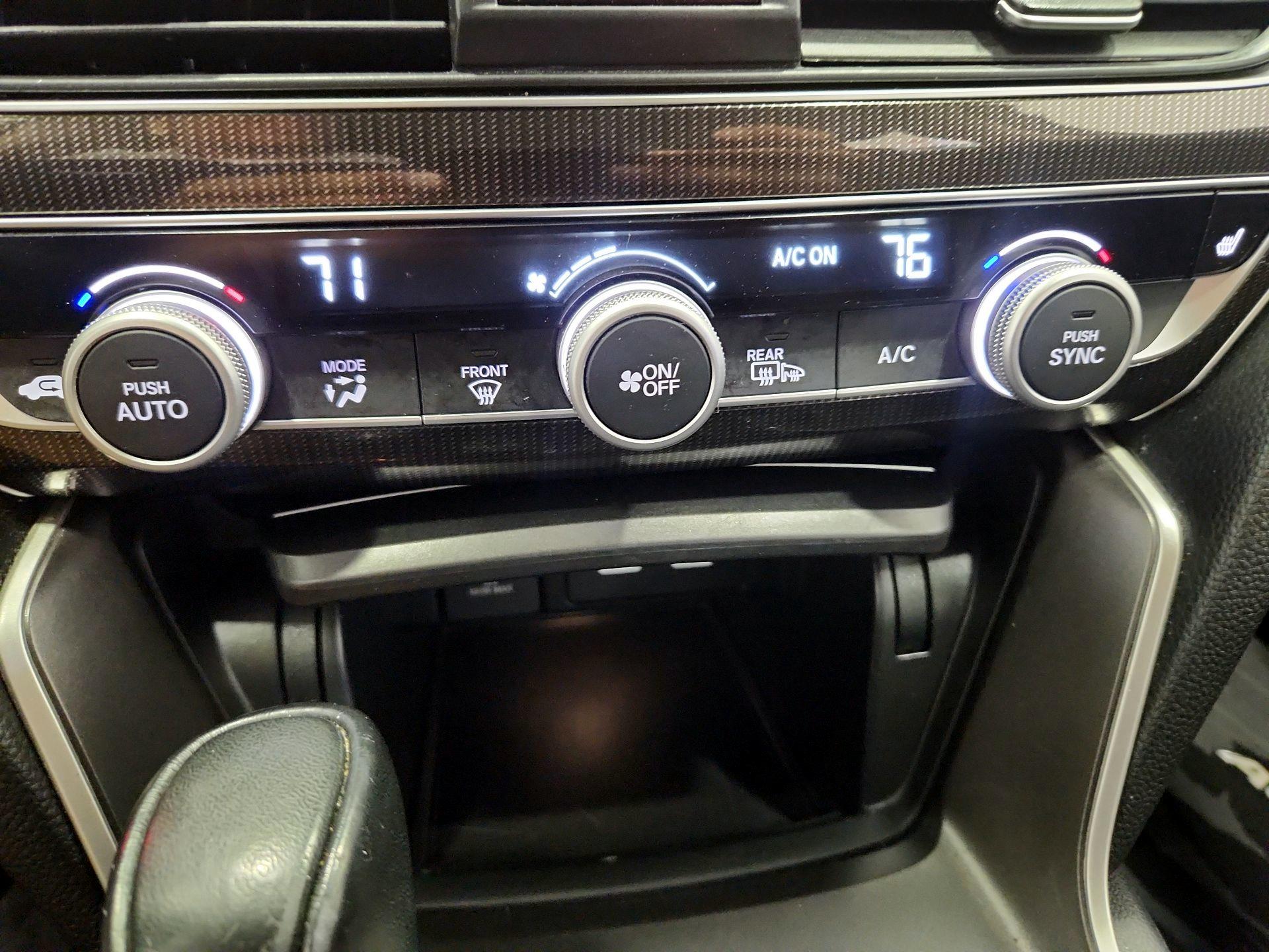 Thumbnail: 2021 Honda Accord - 16