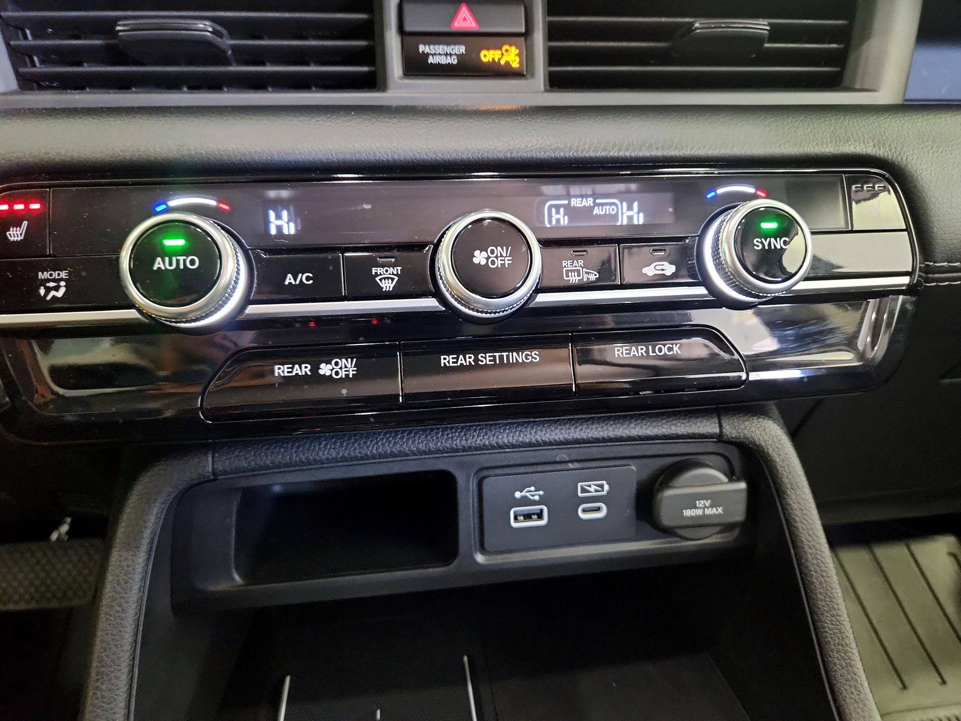 Thumbnail: 2025 Honda Pilot - 16