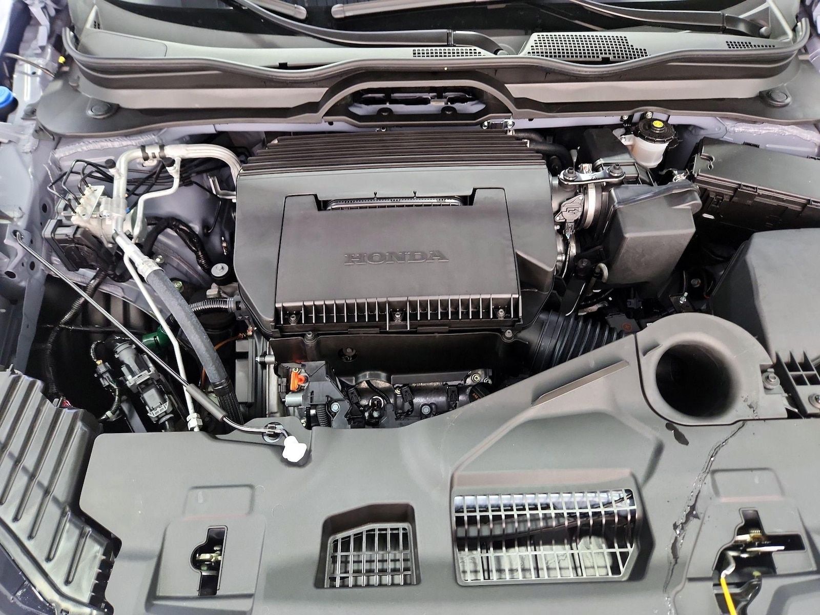 2025 Honda Pilot Touring - Photo 23