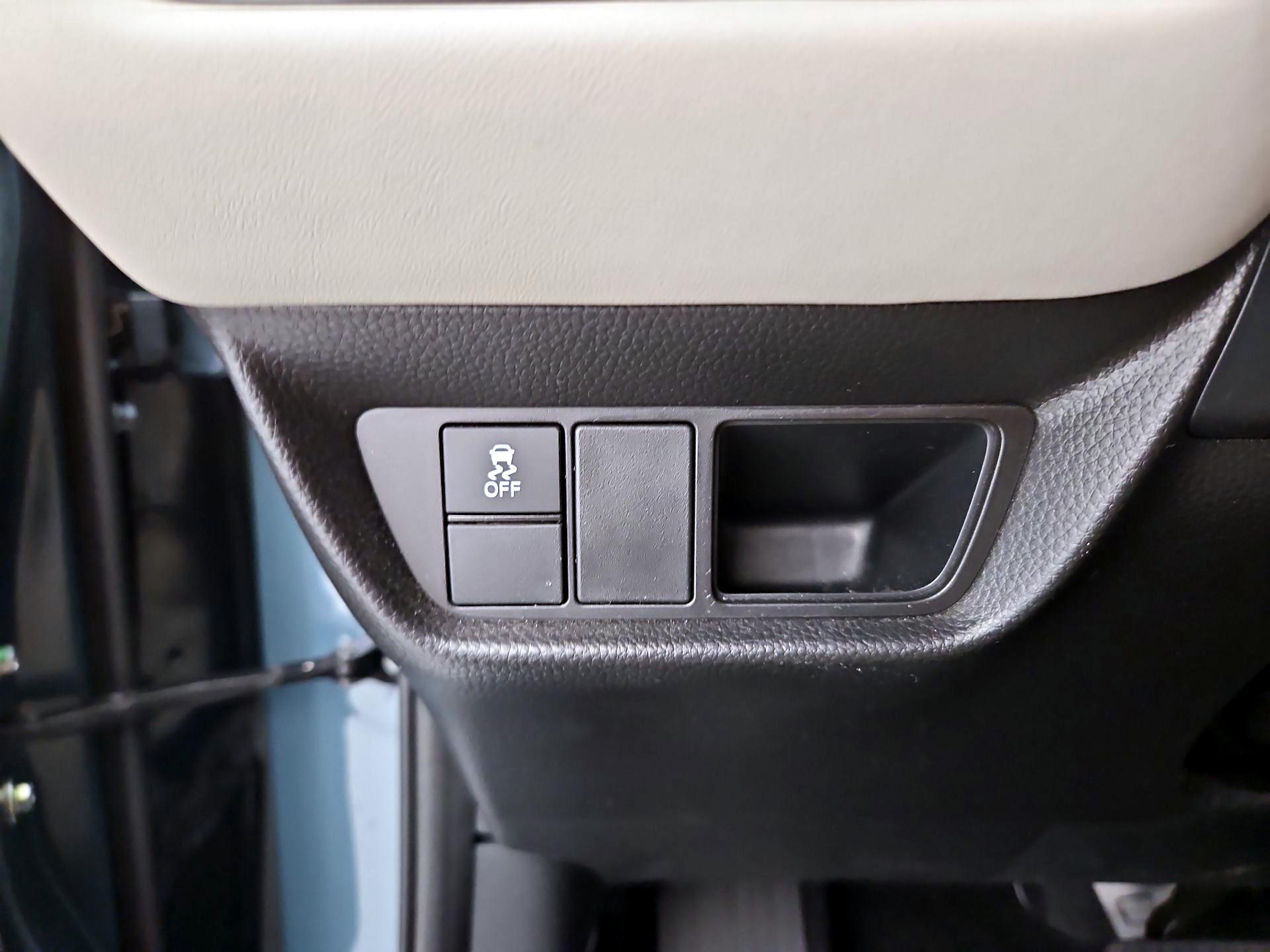 Thumbnail: 2025 Honda HR-V - 13