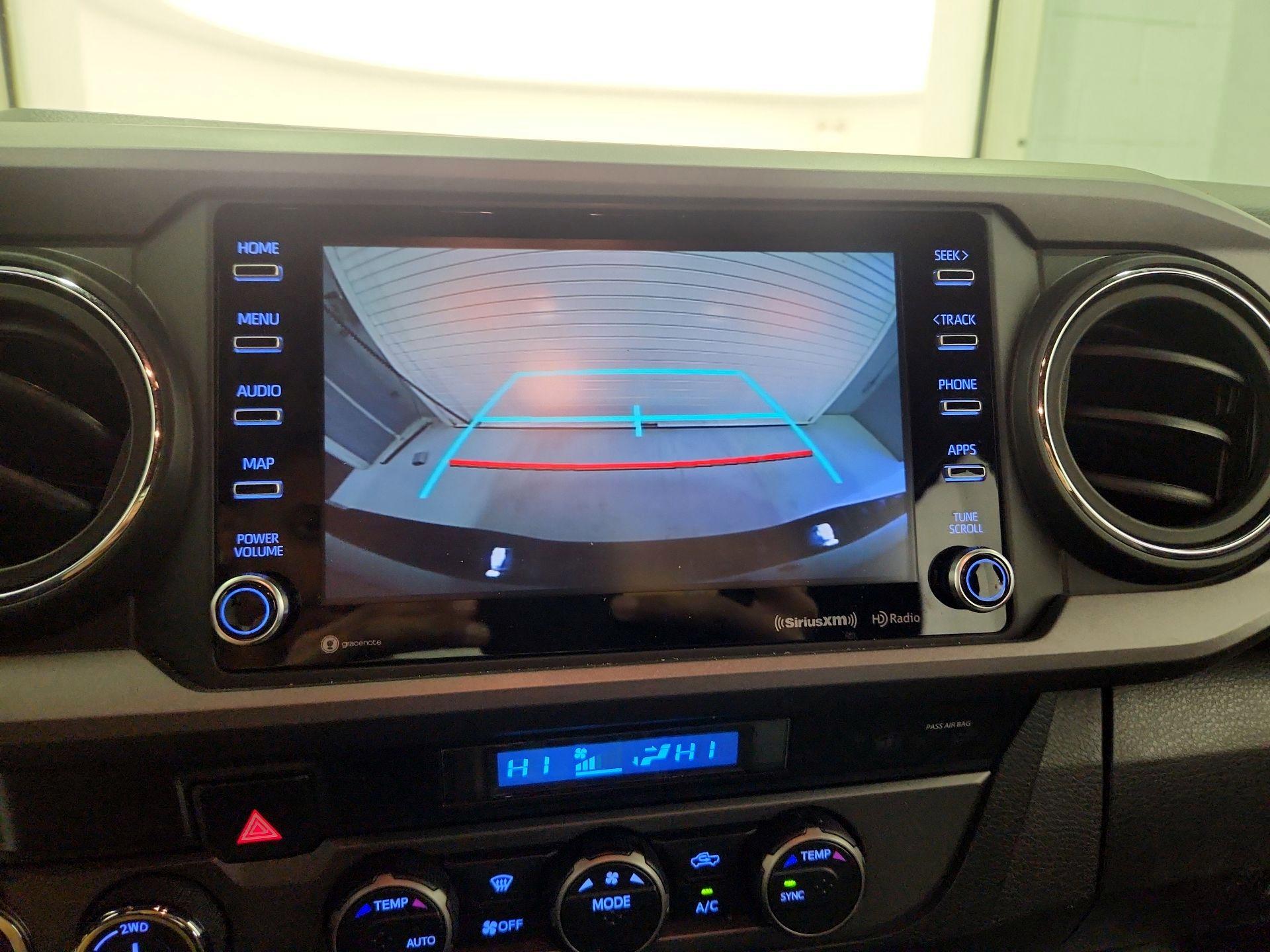 Thumbnail: 2022 Toyota Tacoma - 14