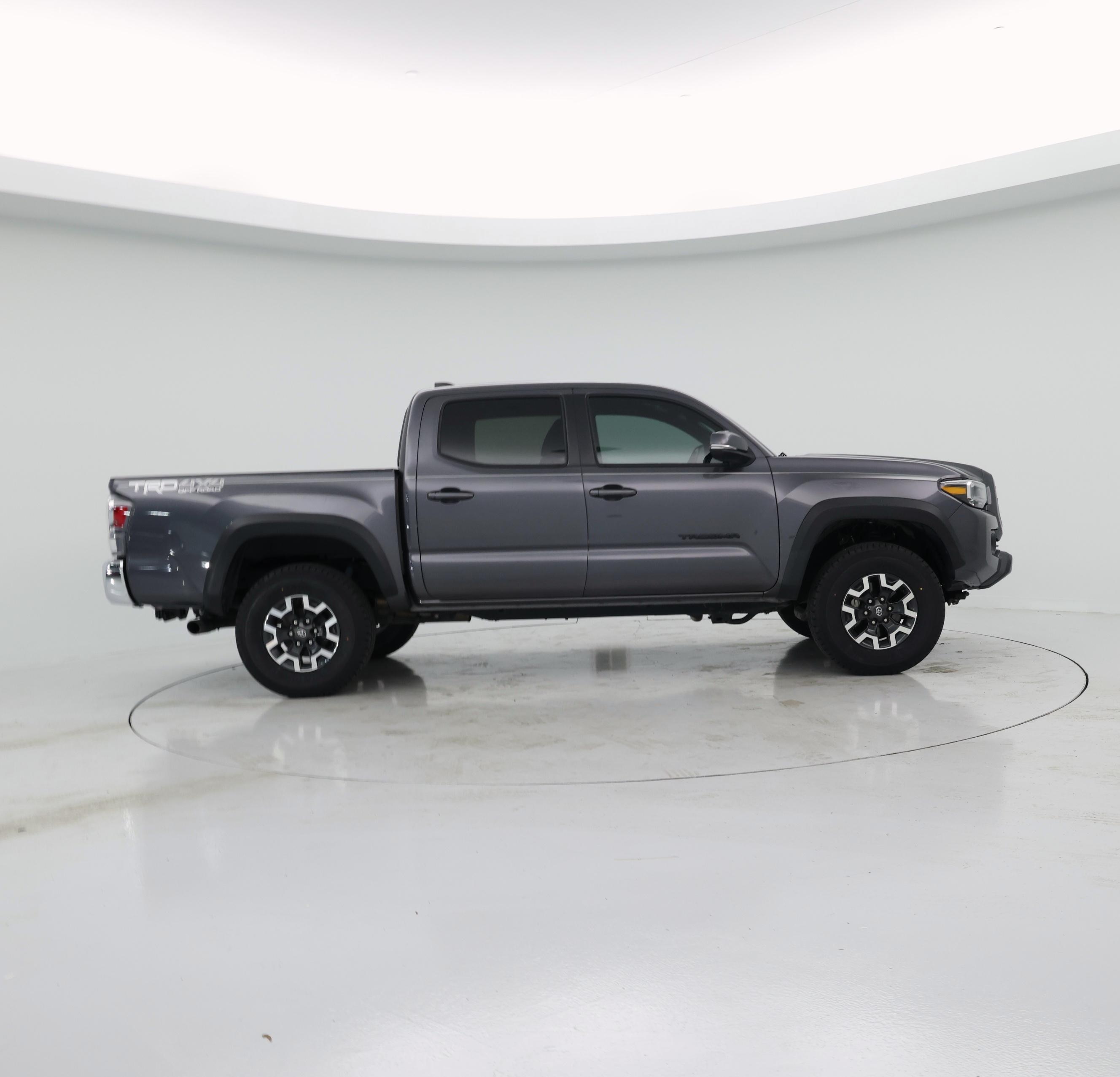 Thumbnail: 2022 Toyota Tacoma - 7