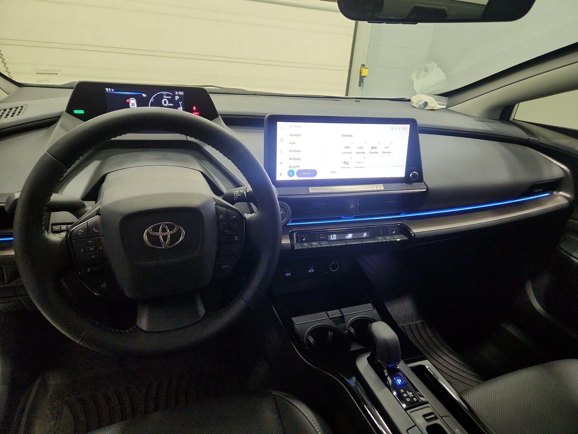 Thumbnail: 2023 Toyota Prius - 9