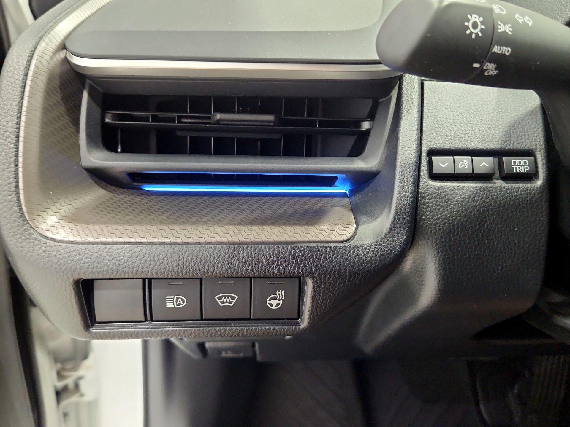 Thumbnail: 2023 Toyota Prius - 13