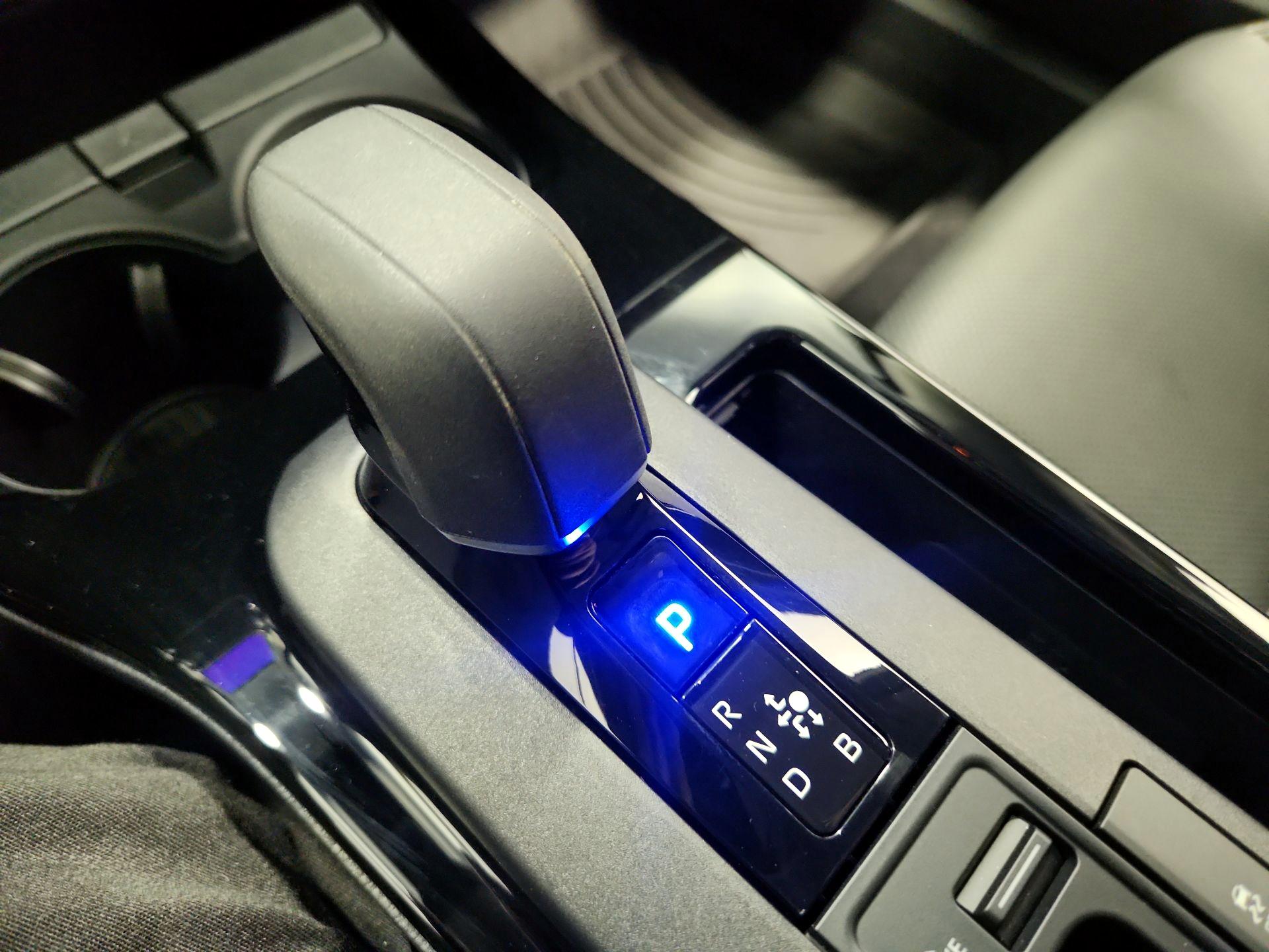 Thumbnail: 2023 Toyota Prius - 18