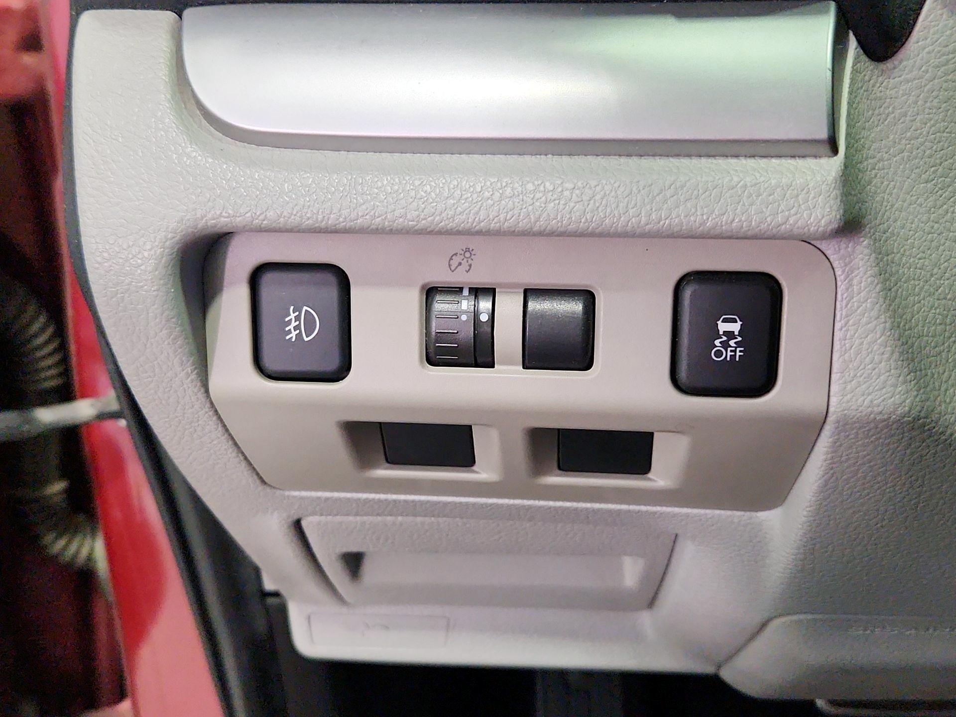 Thumbnail: 2014 Subaru Forester - 13