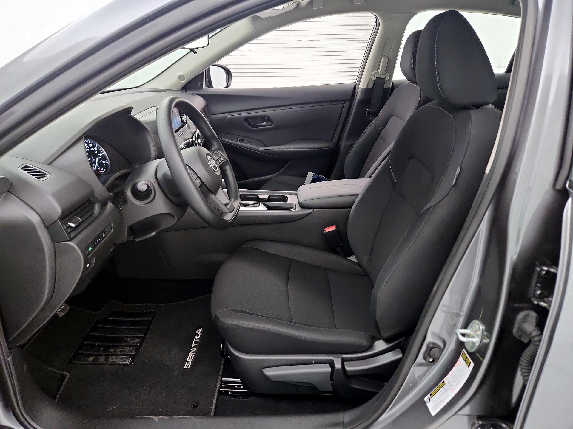 Thumbnail: 2025 Nissan Sentra - 11