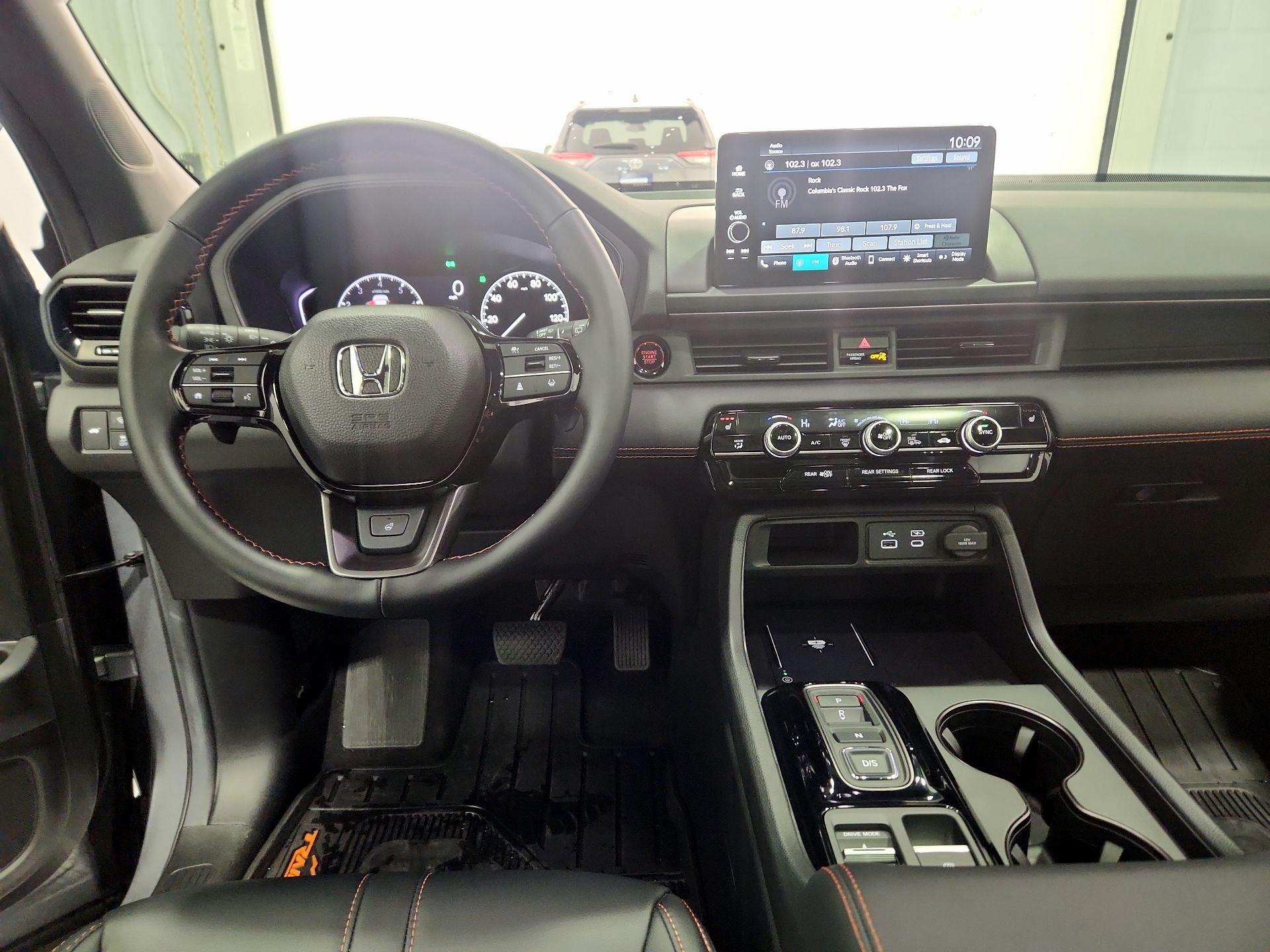 Thumbnail: 2025 Honda Pilot - 9