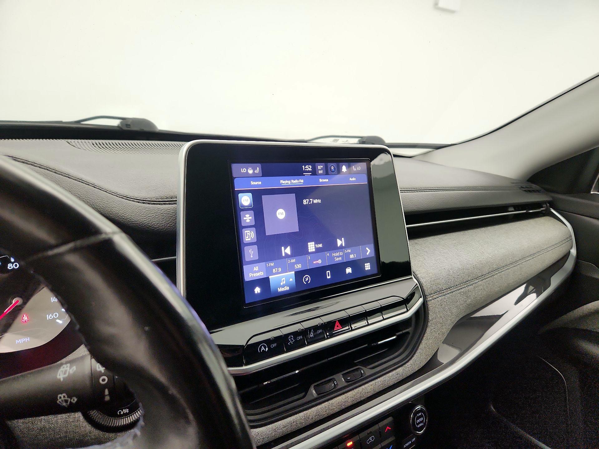 Thumbnail: 2022 Jeep Compass - 15