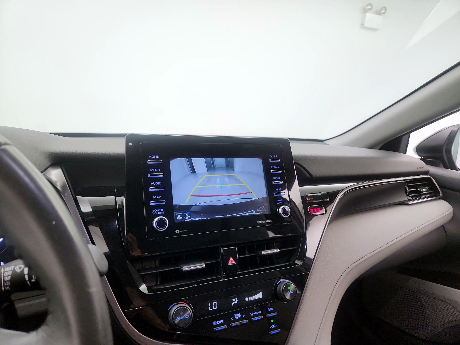 Thumbnail: 2021 Toyota Camry - 14