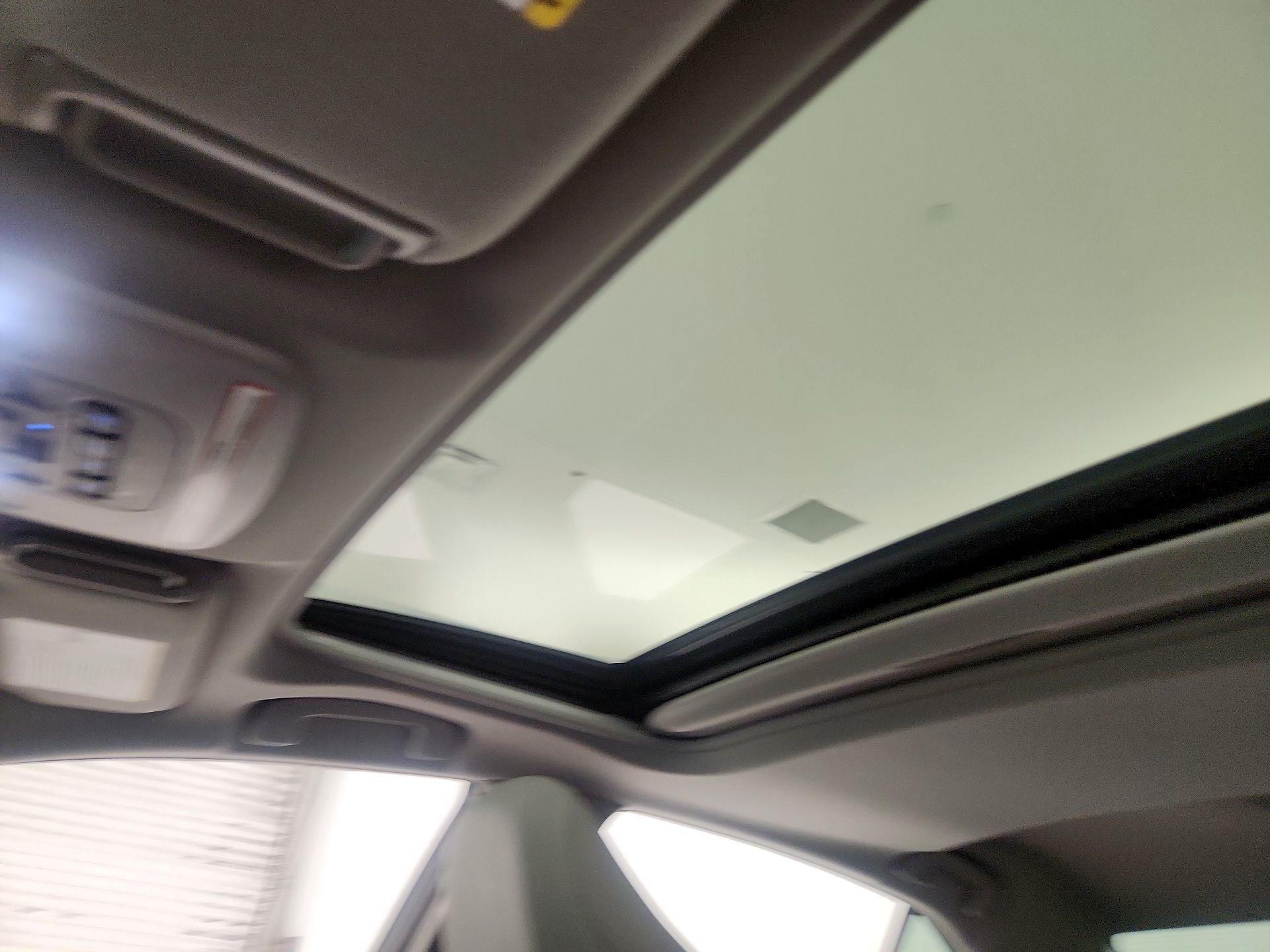 Thumbnail: 2021 Toyota Camry - 19