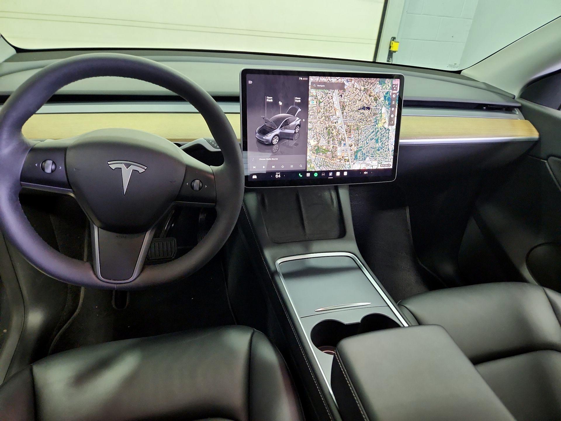 Thumbnail: 2022 Tesla Model Y - 9