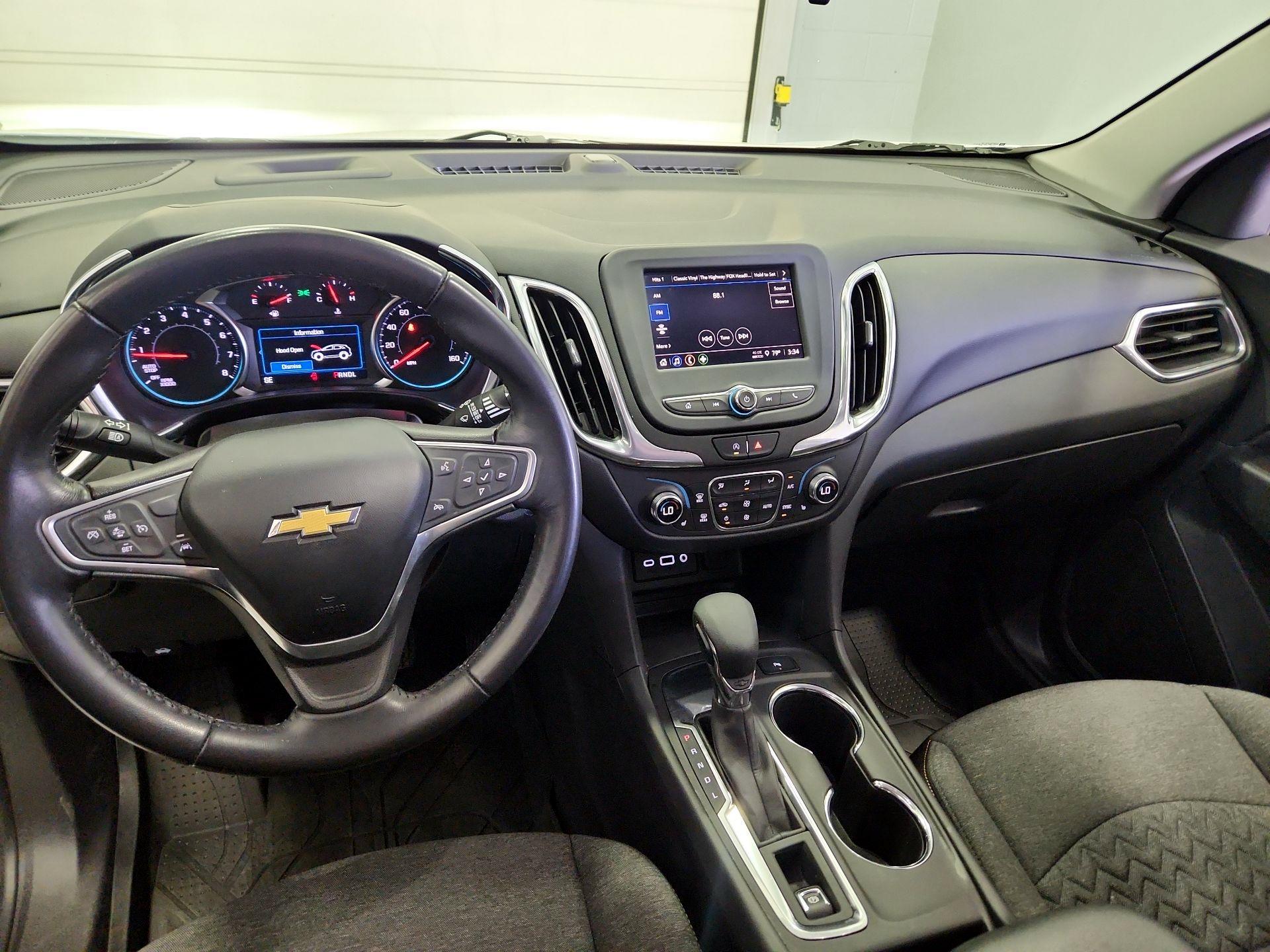 Thumbnail: 2022 Chevrolet Equinox - 9