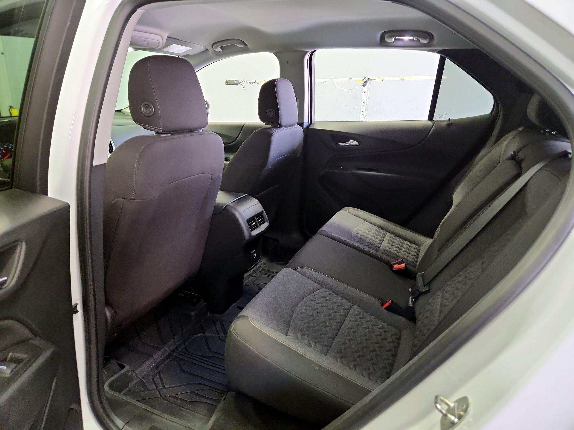 Thumbnail: 2022 Chevrolet Equinox - 20