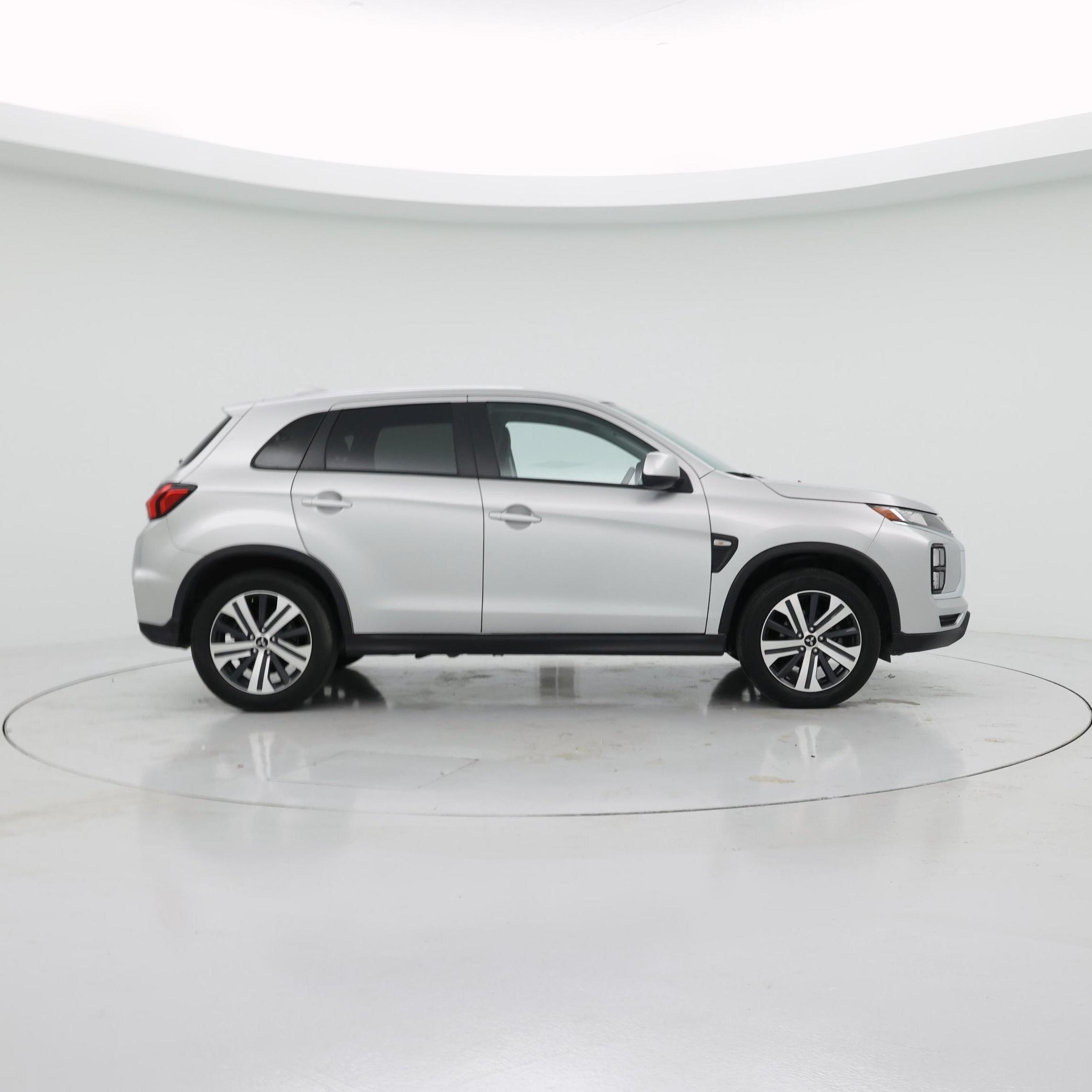 Thumbnail: 2024 Mitsubishi Outlander Sport - 7