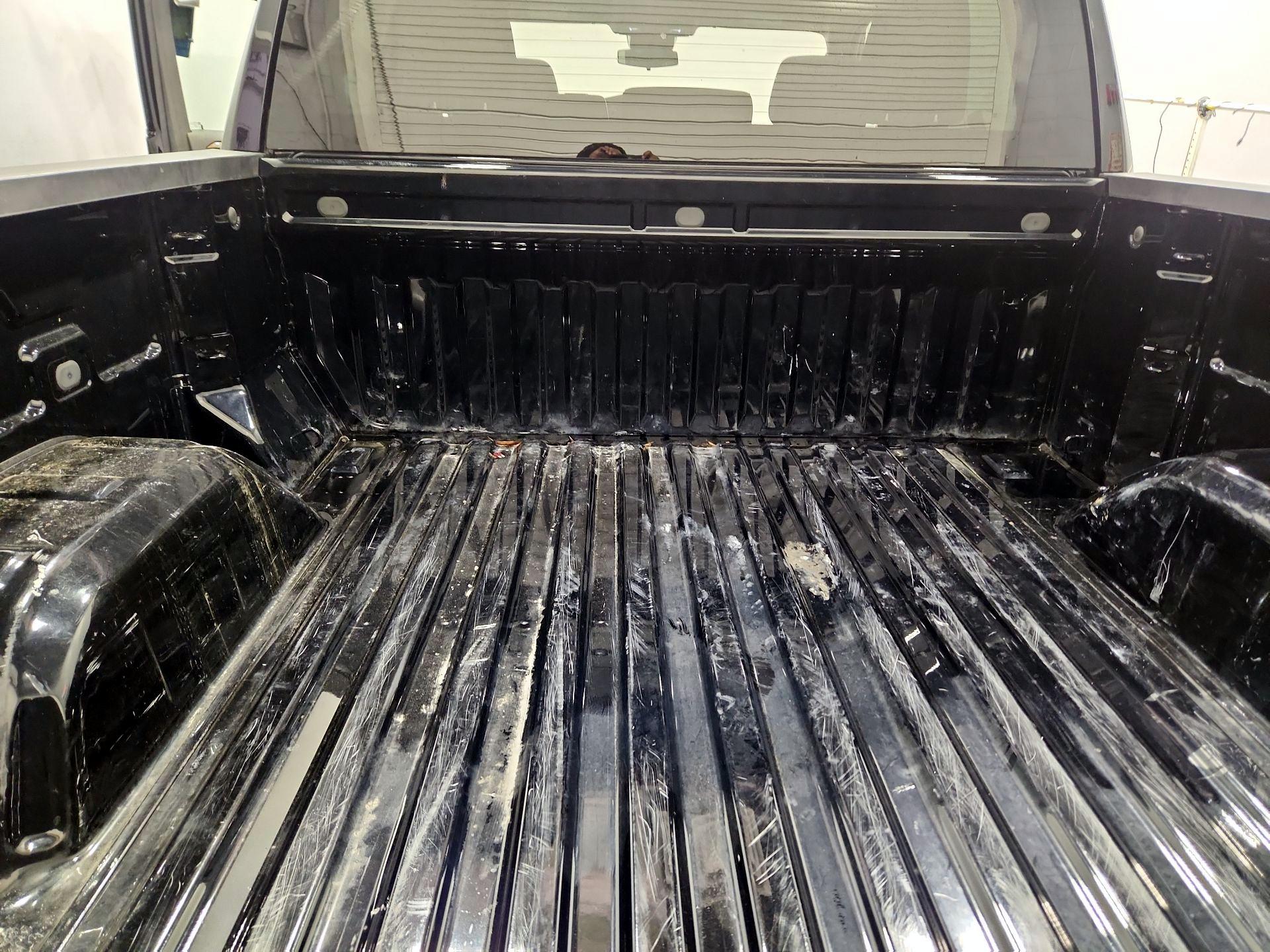 Thumbnail: 2023 Chevrolet Silverado 1500 - 20