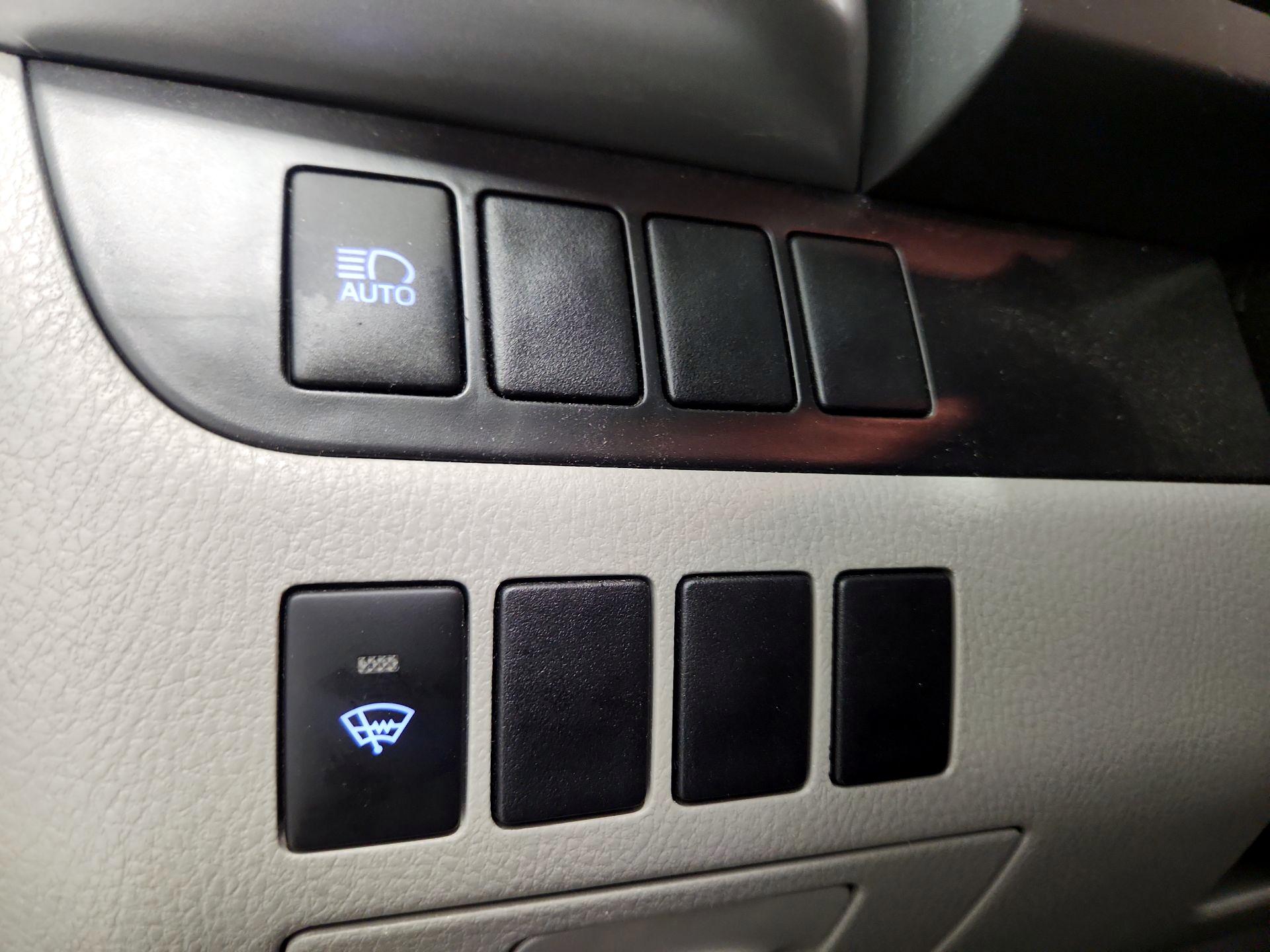 Thumbnail: 2018 Toyota Highlander - 13