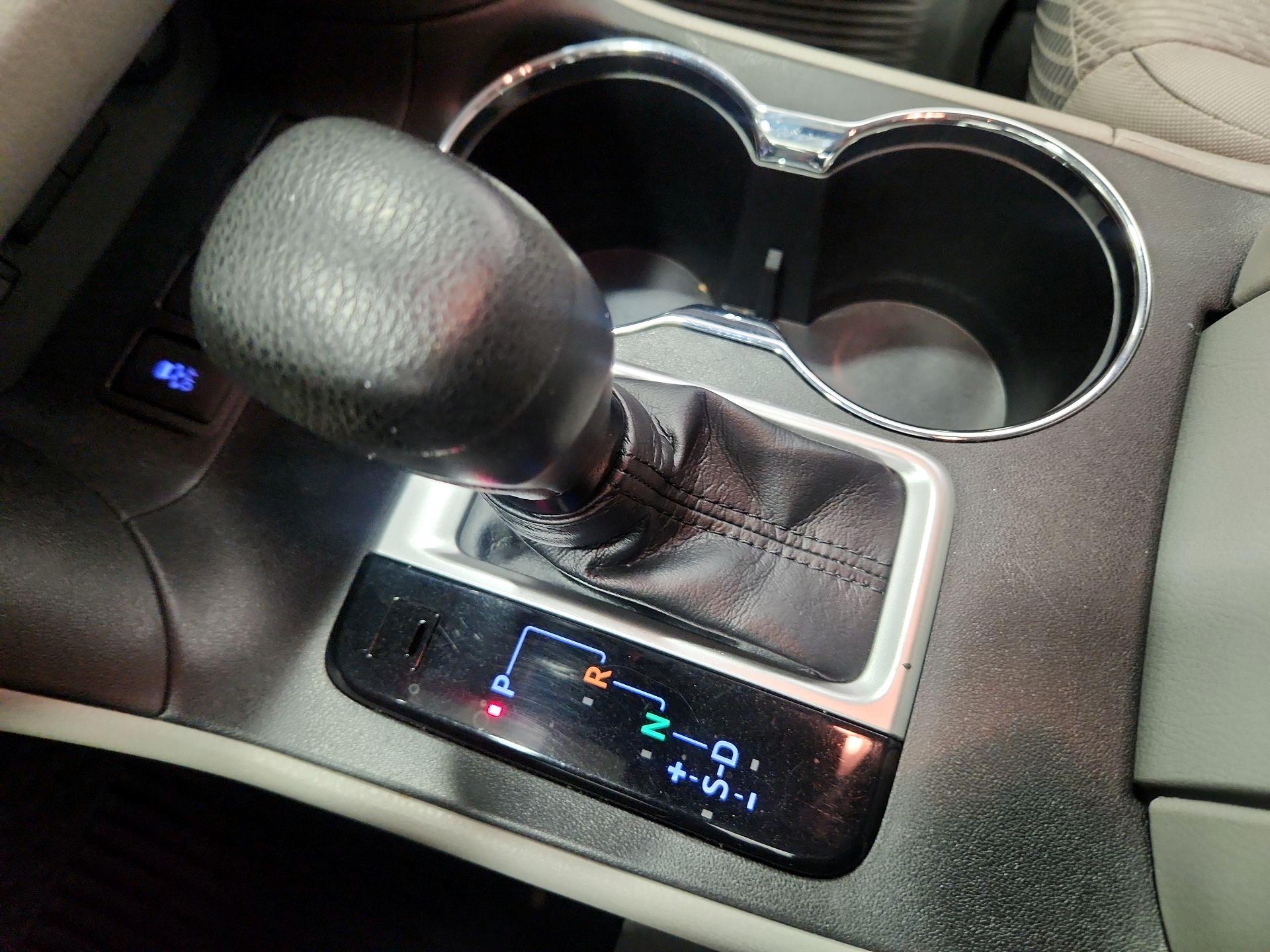 Thumbnail: 2018 Toyota Highlander - 17